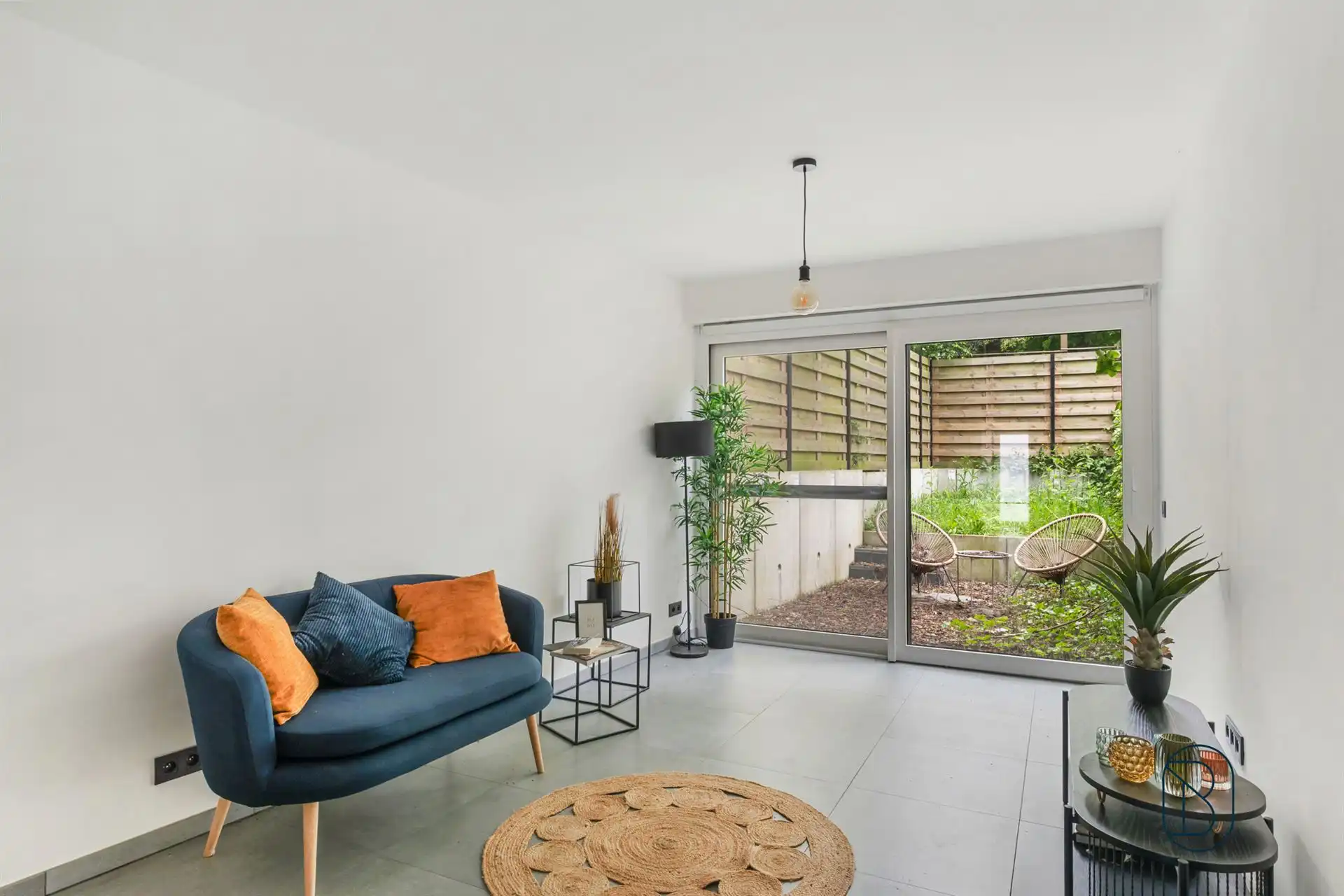 Mooie nieuwbouwwoning met 3 slk en 2 badkamers, + tuin foto 5