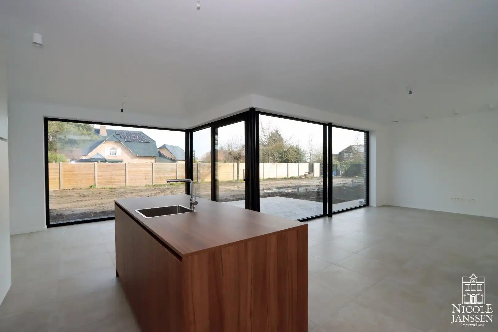 Trendy energiezuinige nieuwbouwwoning van 166m² (excl. gegoten kelder) foto 6