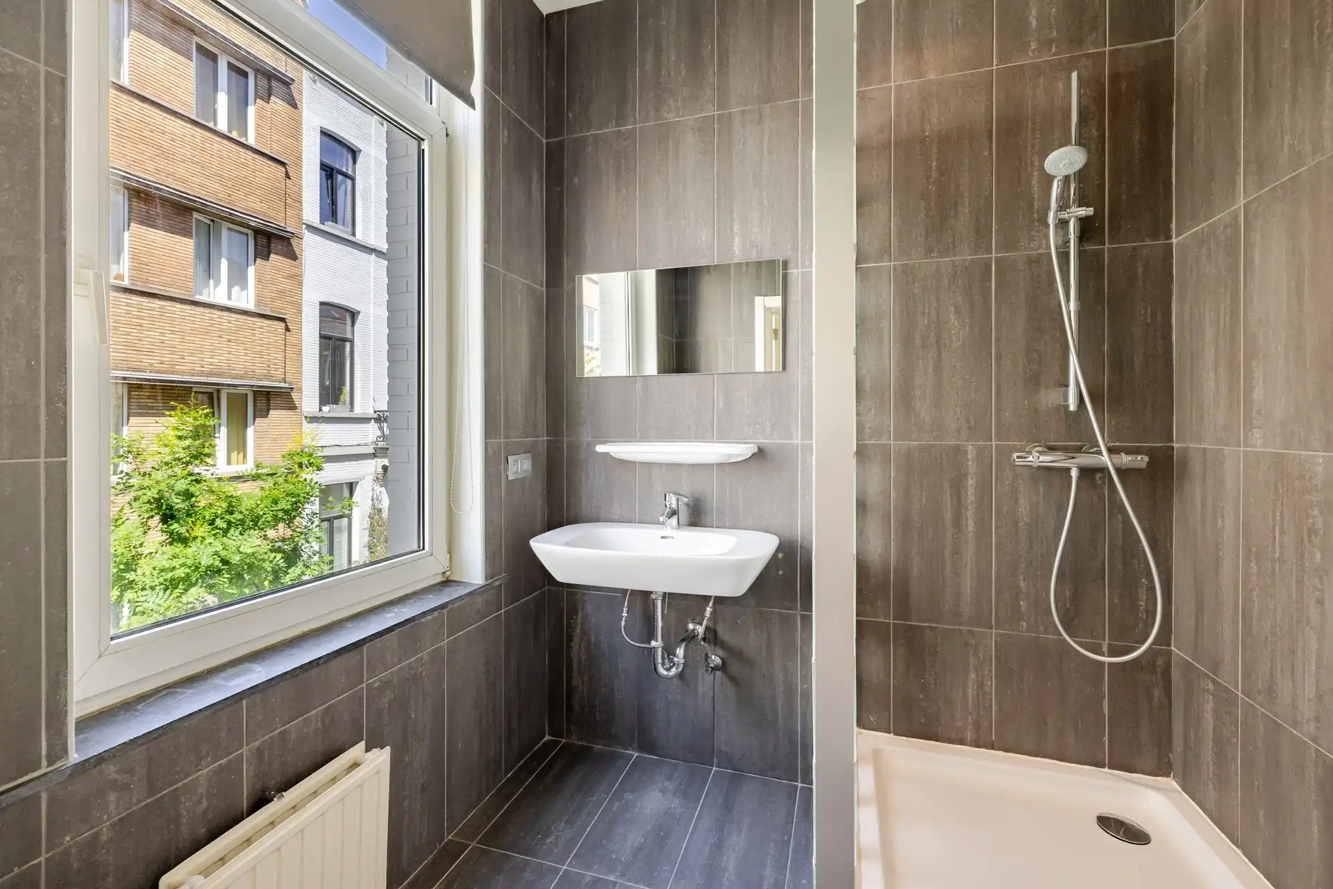Ruime en veelzijdige woning in hartje Elsene - 4 slaapkamers, 3 badkamers en garage foto 18