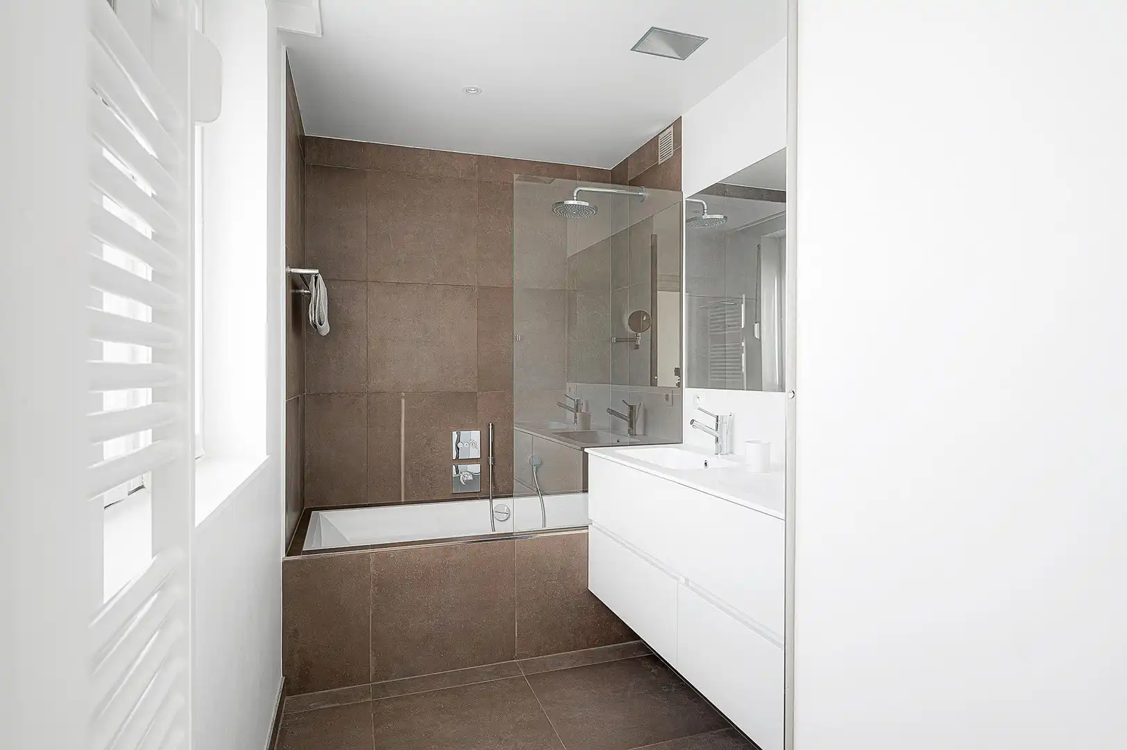 Ruim en lichtrijk penthouse-appartement met royale terrassen en open zeezicht . foto 21