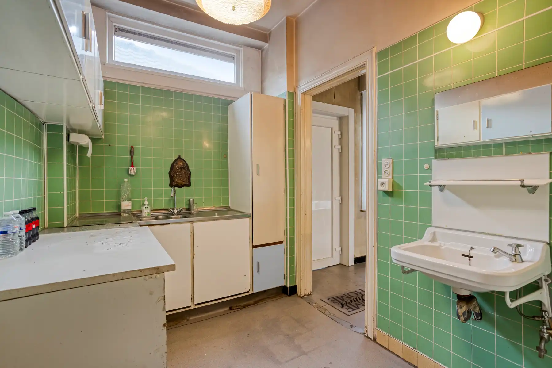 veelzijdig handelshuis met woonst en appartement foto 22