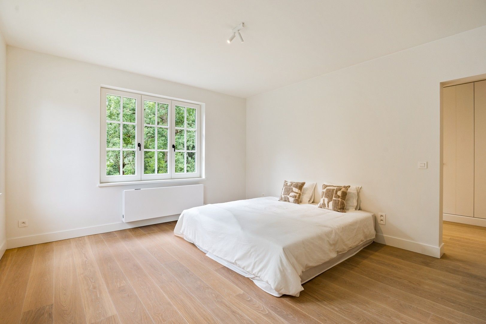 Knappe,volledig gerenoveerde villa (EPC 26) met zonnige tuin foto 10