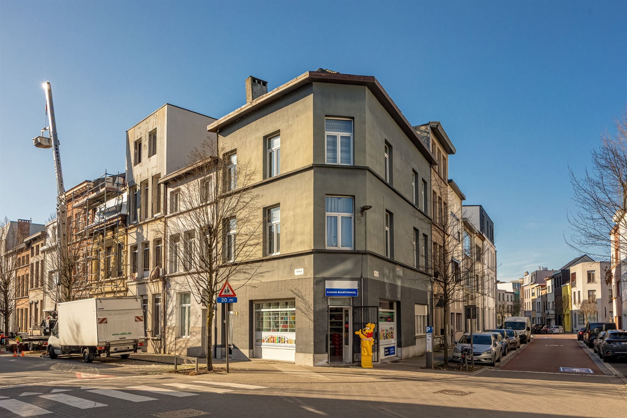 Opbrengsteigendom - Appartementsgebouw foto {{pictureIndex}}