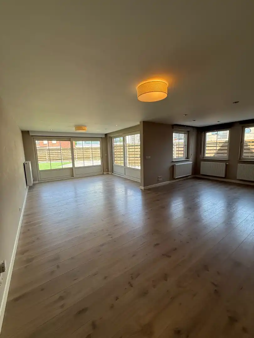 Prachtig, instapklaar energiezuinig appartement met 3 slaapkamers, terras en tuin te Bocholt. foto 20