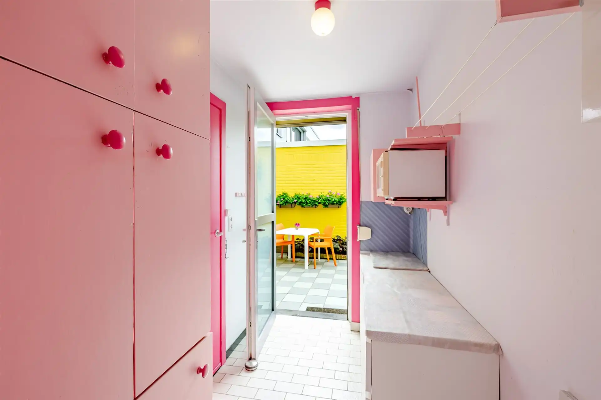 Woning op toplocatie en pracht tuin hartje Merelbeke-Melle foto 14
