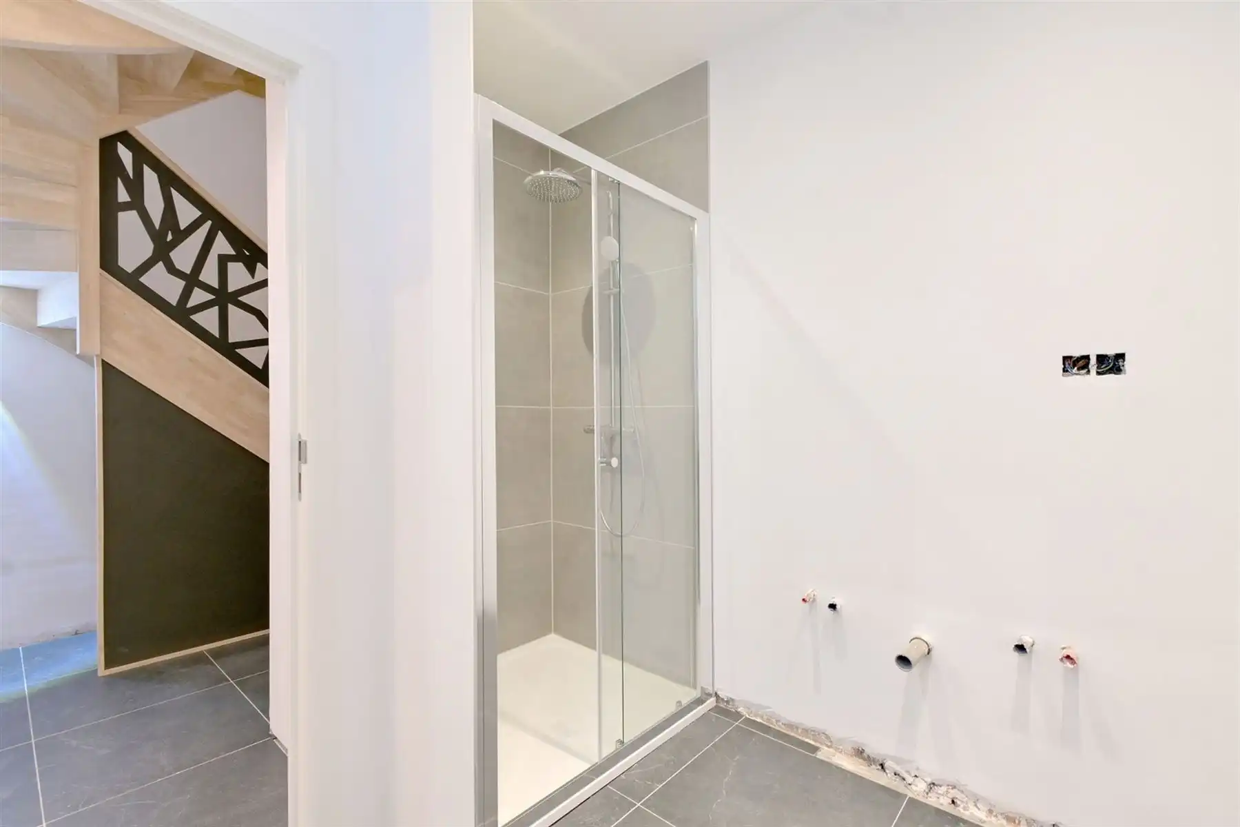 Gerenoveerde woning met 3 slaapkamers te Berchem! foto 17