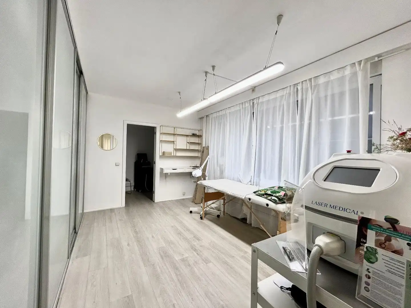 Handelsruimte te huur  foto 8