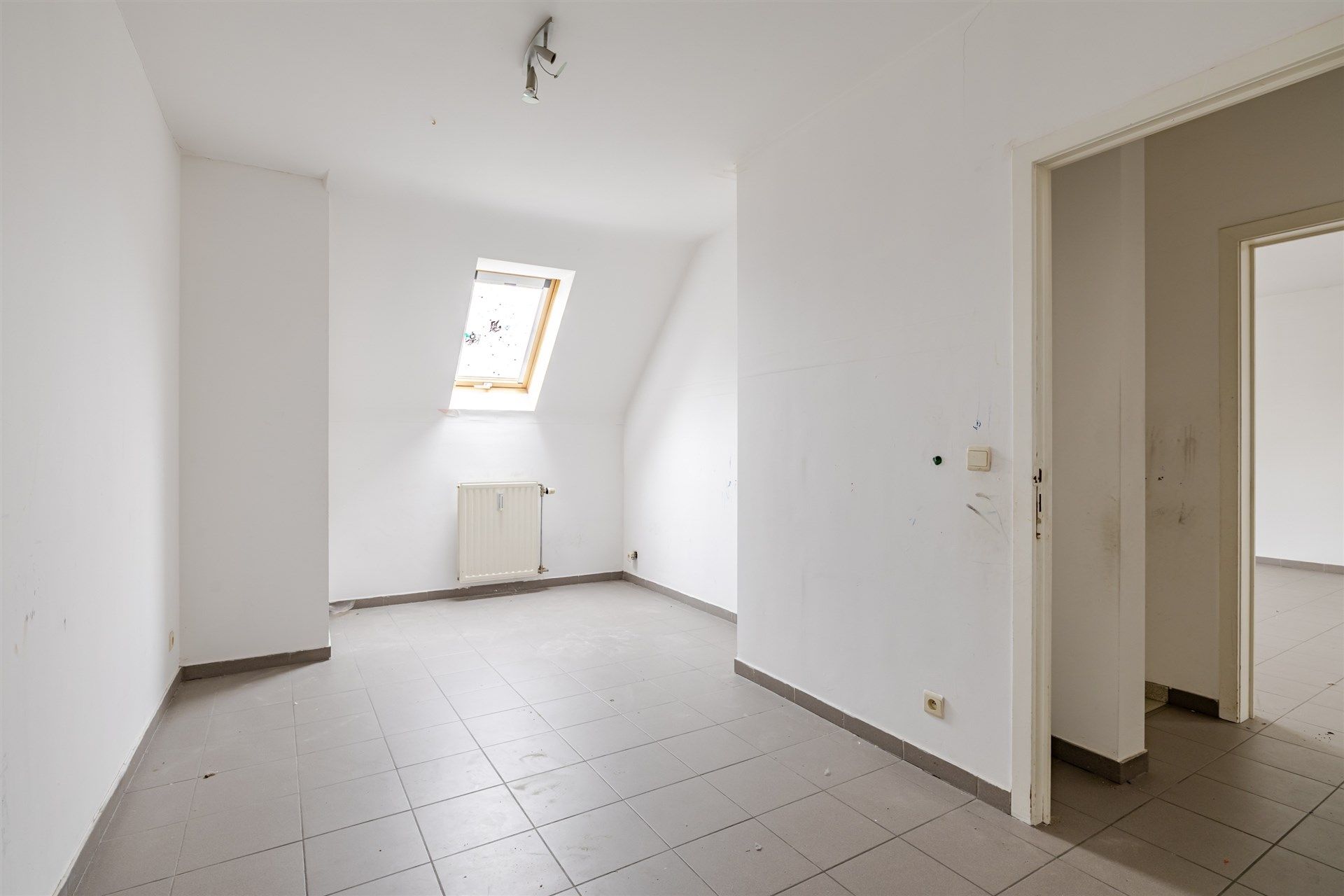 Opbrengsteigendom bestaande uit 6 ruime appartementen + 7 ondergrondse autostaanplaatsen foto 28