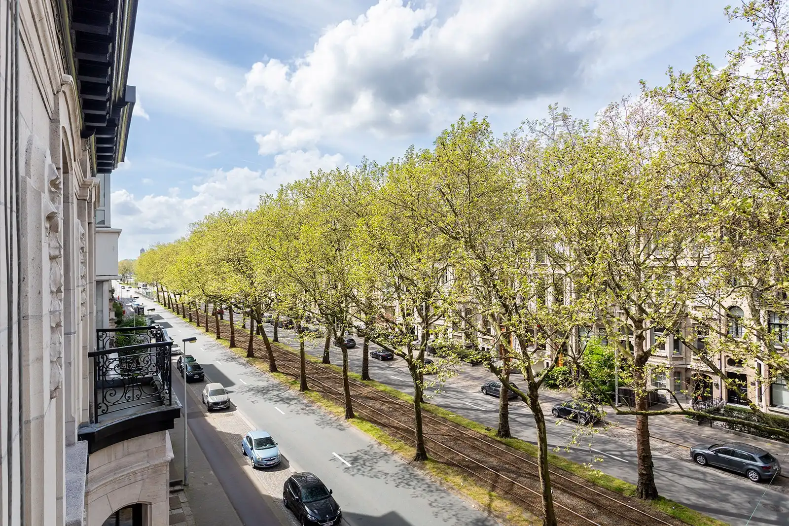 Royaal charme appartement van 195m² met 3 slk en 3 badk + P foto 23