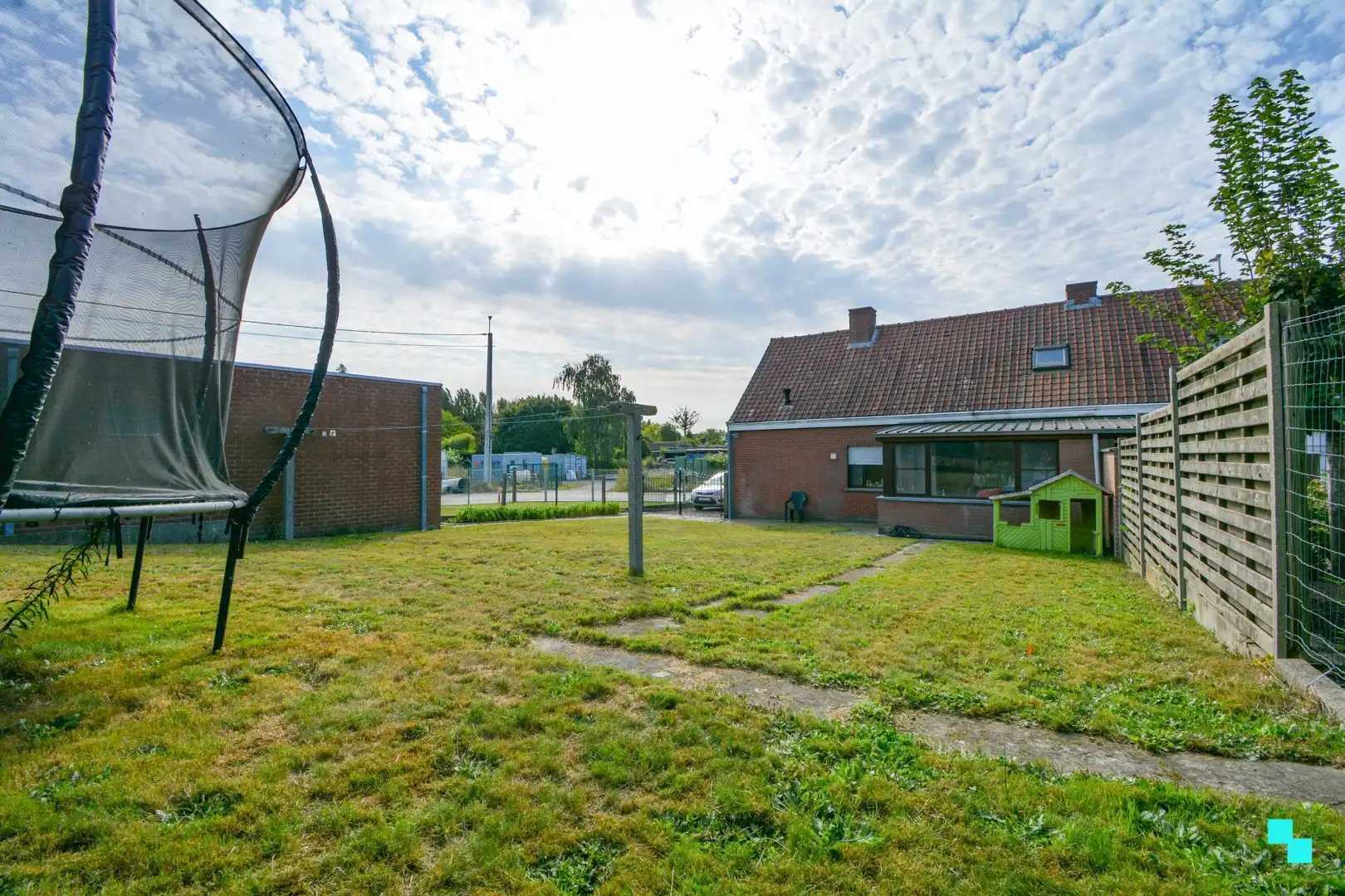 Te renoveren HOB op hoekperceel te Kortemark foto 7