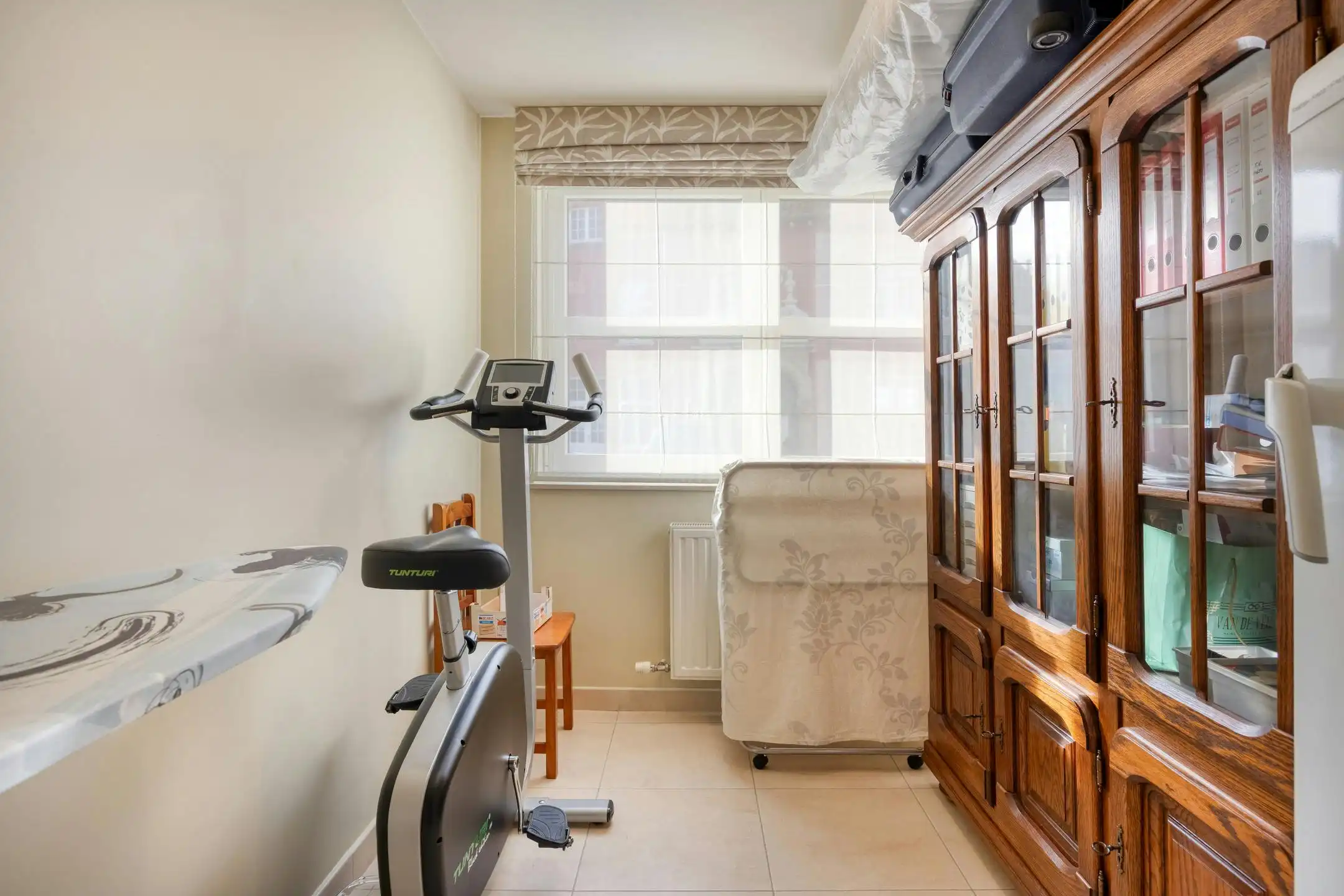 Ruim woonappartement met 3 slaapkamers aan het Begijnhof te koop!  foto 8