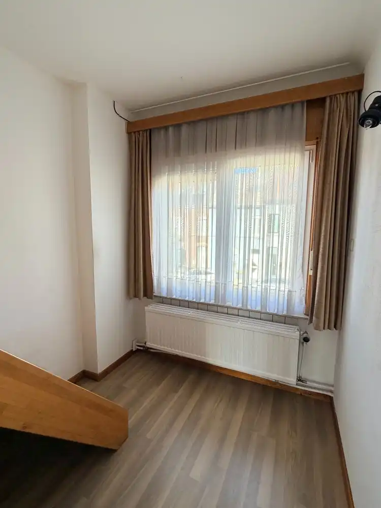 Grote gezinswoning met eventueel kangoeroepotentieel op toplocatie - MET garage foto 16