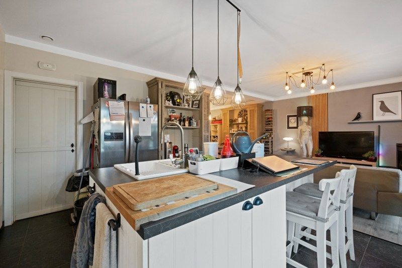 Charmante gesloten woning in pastoriestijl – rustig gelegen in een doodlopende straat foto 9