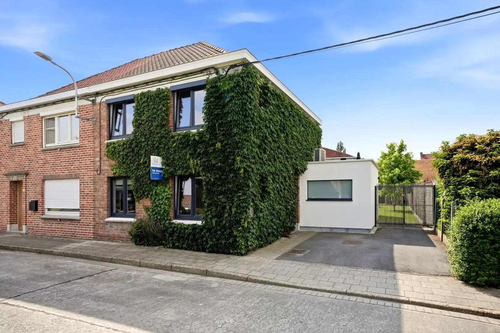 Uitzonderlijk knap gerenoveerde woning in Bavikhove met zonnige tuin, gelijkvloerse kamer en 3 slaapkamers foto 4