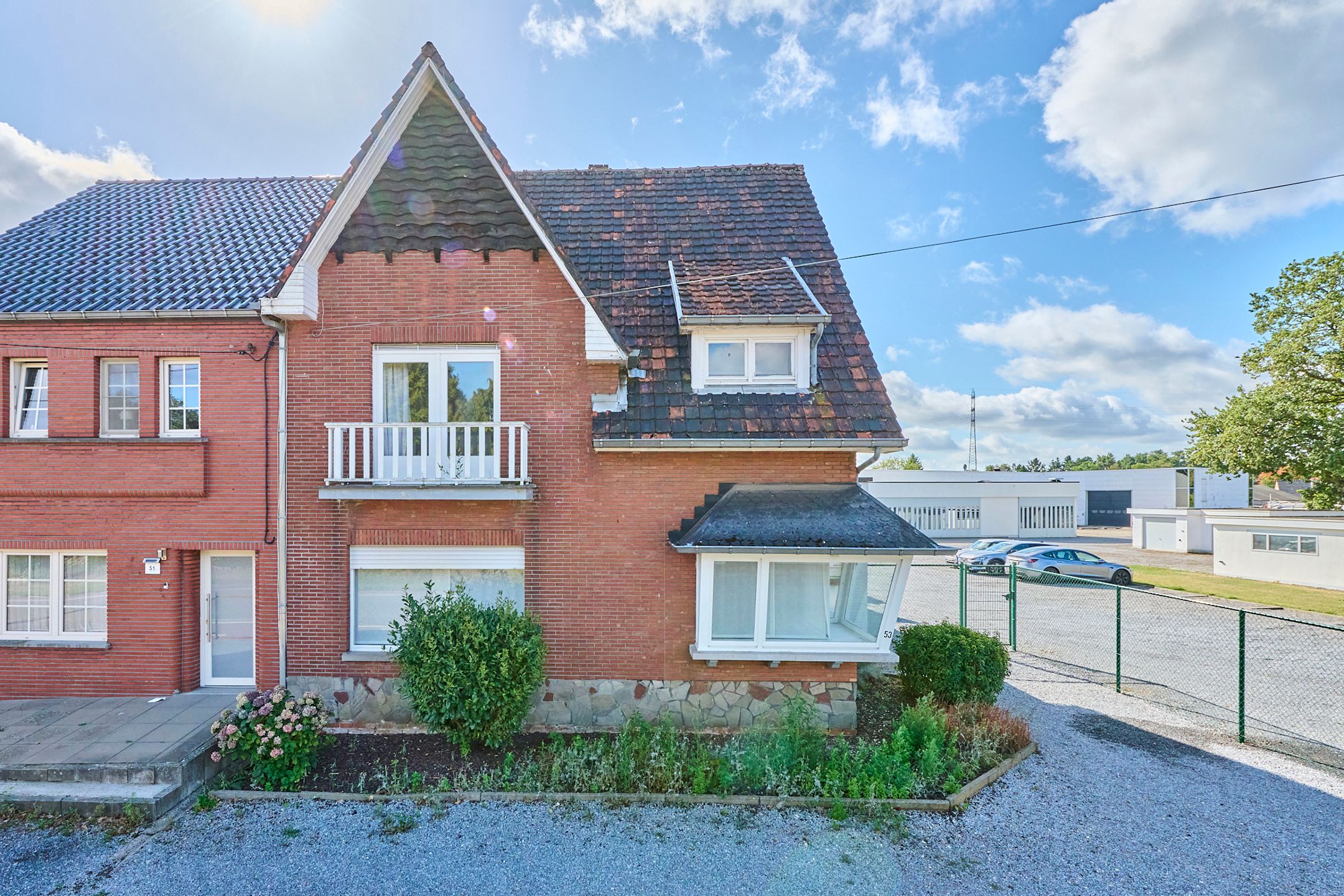 Charmante, op te frissen HOB met 4 slpks  foto 16