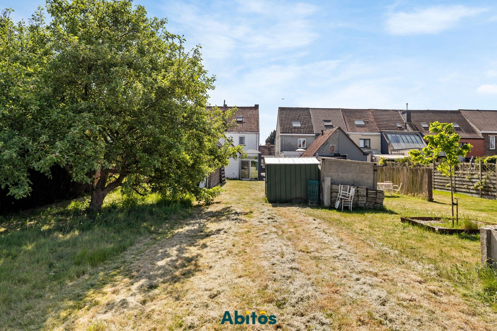 Halfopen bebouwing met drie slaapkamers ideaal voor co-housing foto 28