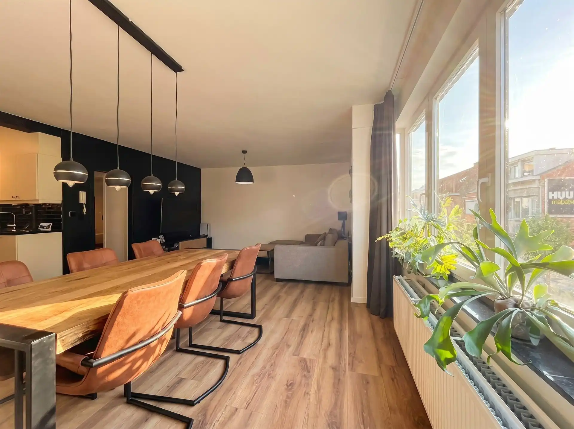 Modern appartement met 2 slaapkamers en garagebox foto 2