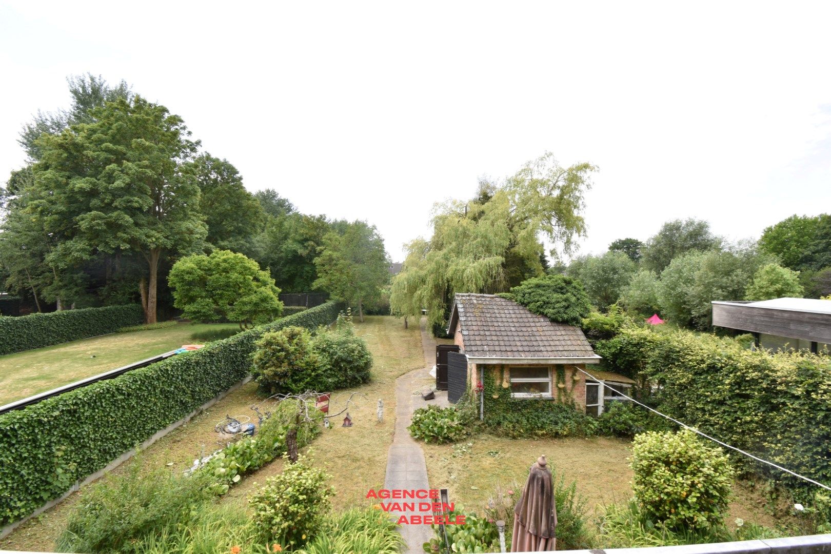 Charmante villa met een riante zuidgerichte tuin  foto 5