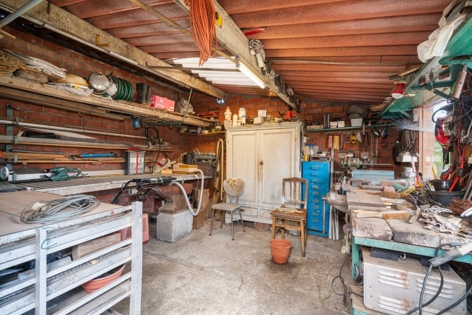 Te renoveren gelijkvloerse villa op een royaal perceel van 745 m² in de Warandestraat 65 – solide basis met groeipotentieel foto 20