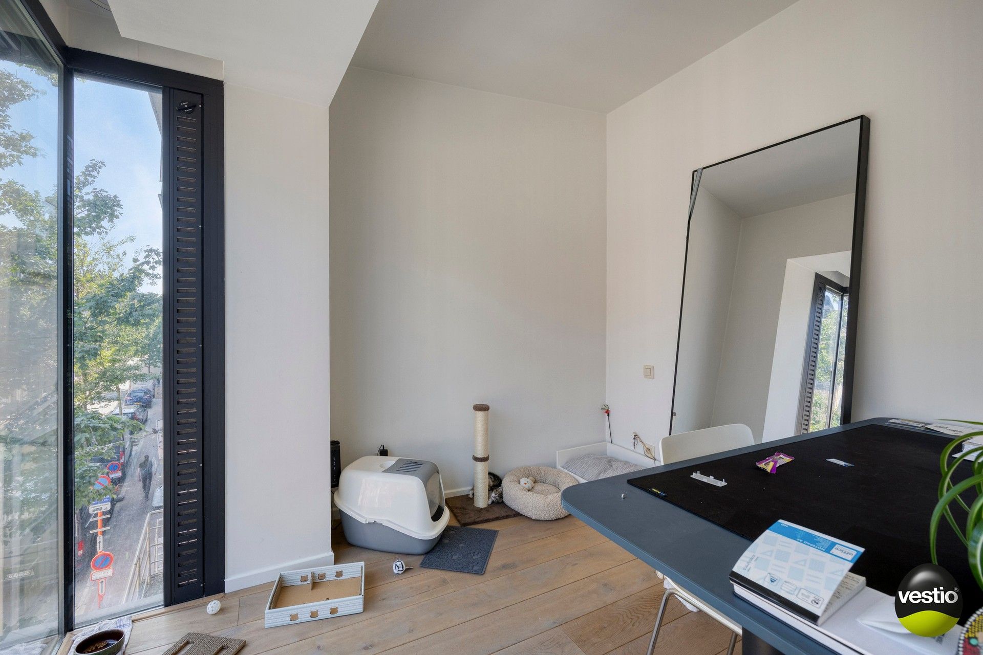 Instapklaar en stijlvol 1,5-slaapkamerappartement in de levendige Aldestraat – hartje Hasselt foto 4