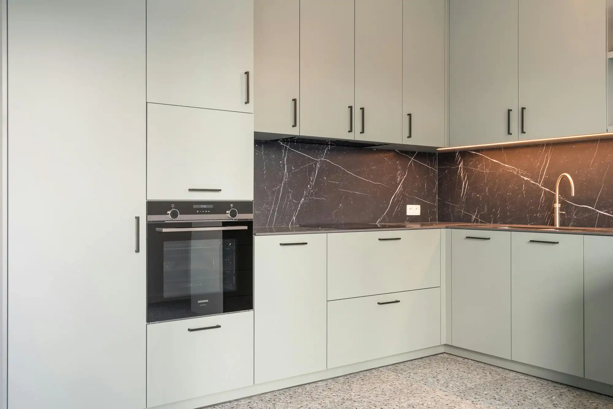 Instapklaar appartement (234 m²)  te koop in Weelde foto 14
