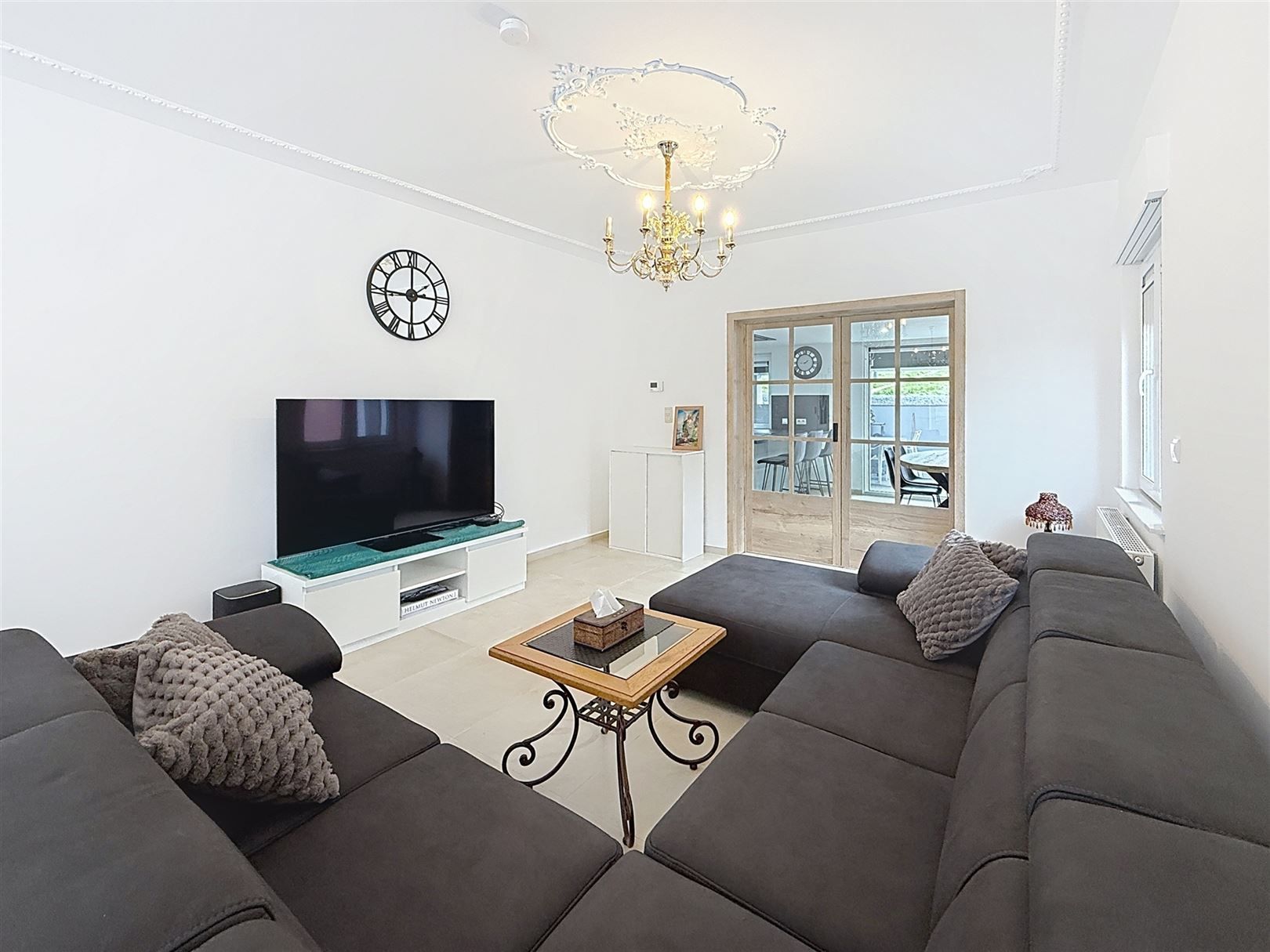 Ruime gerenoveerde woning, 5 slpks, 2 bdks, tuin, 11a 11ca  foto 37