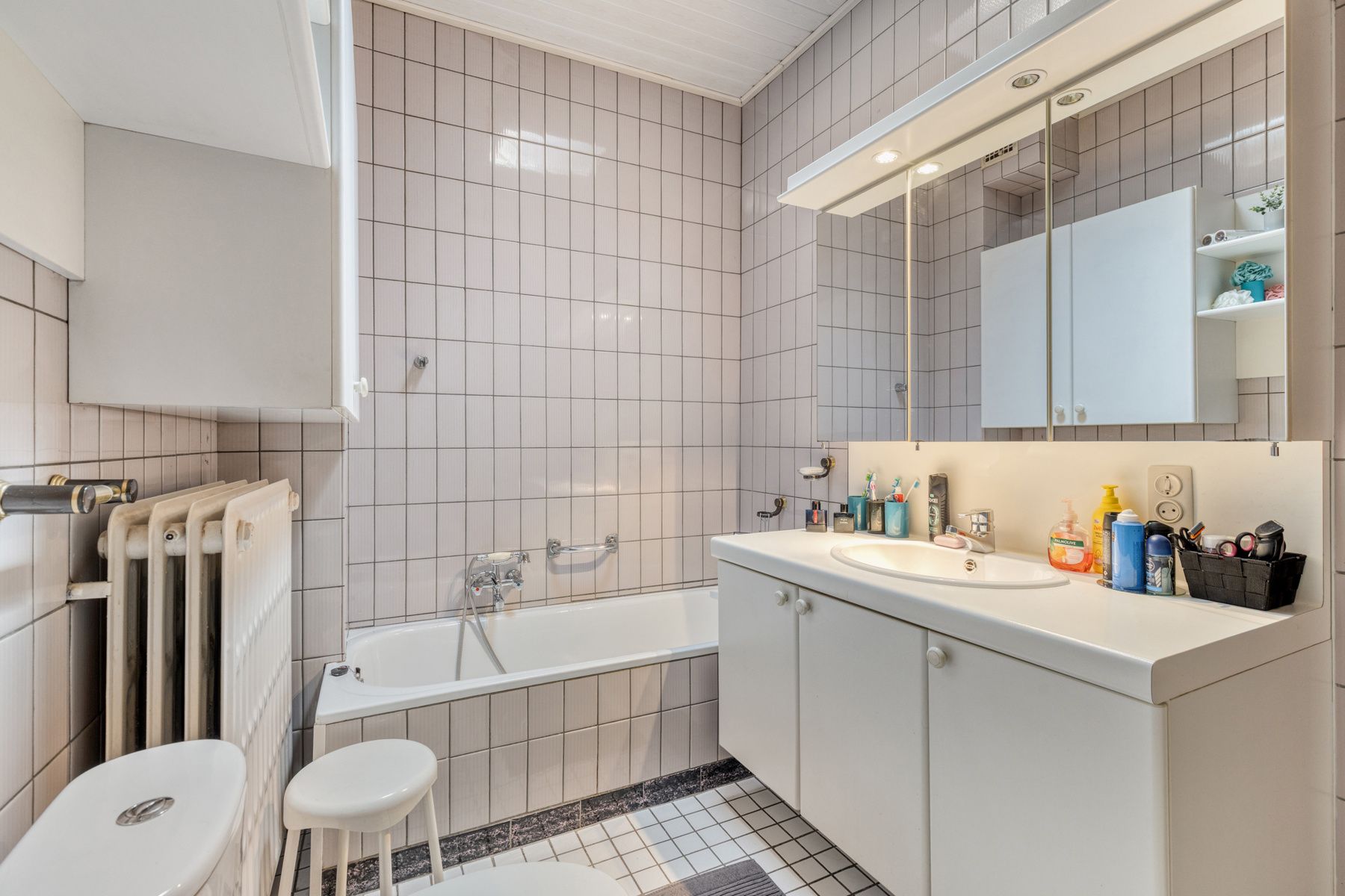 **KIJKDAG 15/11** Te renoveren halfopen bebouwing  foto 16