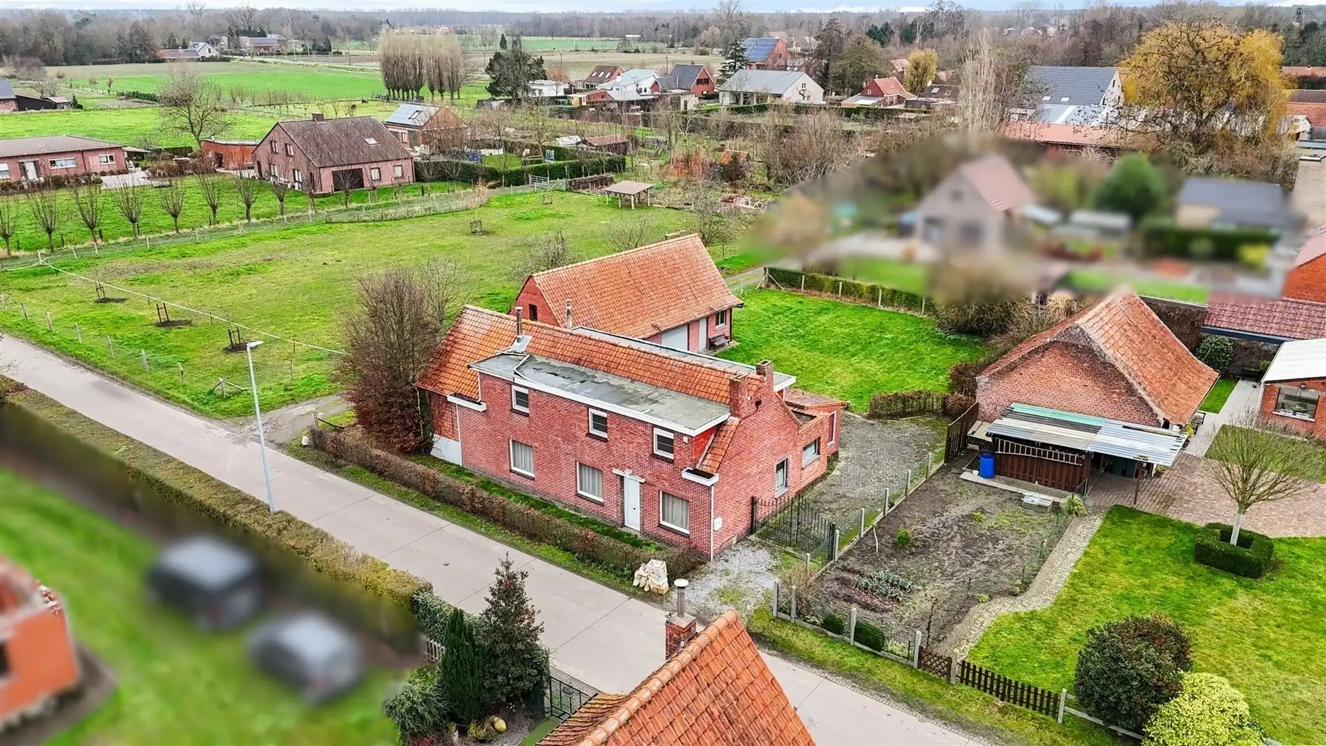Open bebouwing met vrijstaande schuur  foto 2