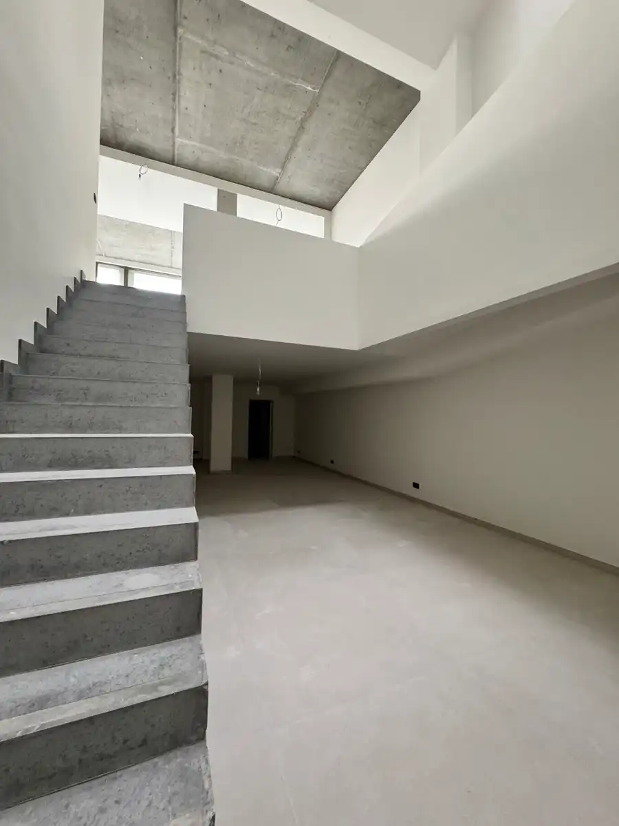 Instapklaar handelspand op toplocatie in hartje Antwerpen foto 16