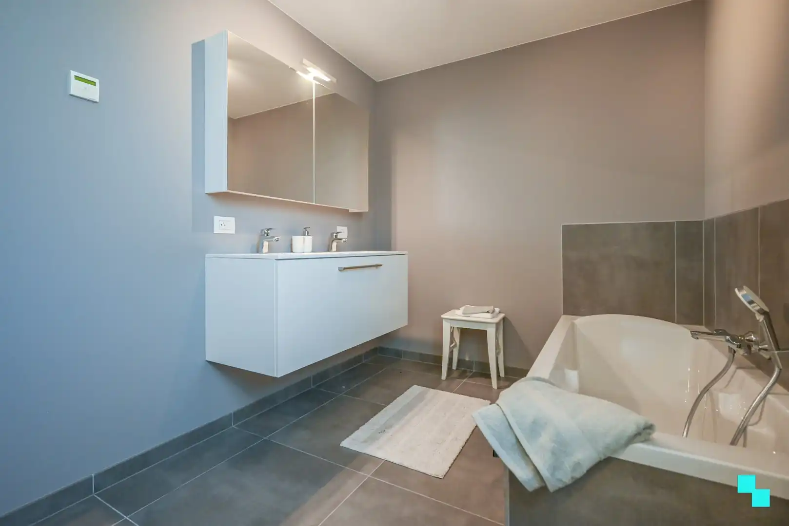 Ruime en energiezuinige nieuwbouwwoning gelegen te Izegem foto 19