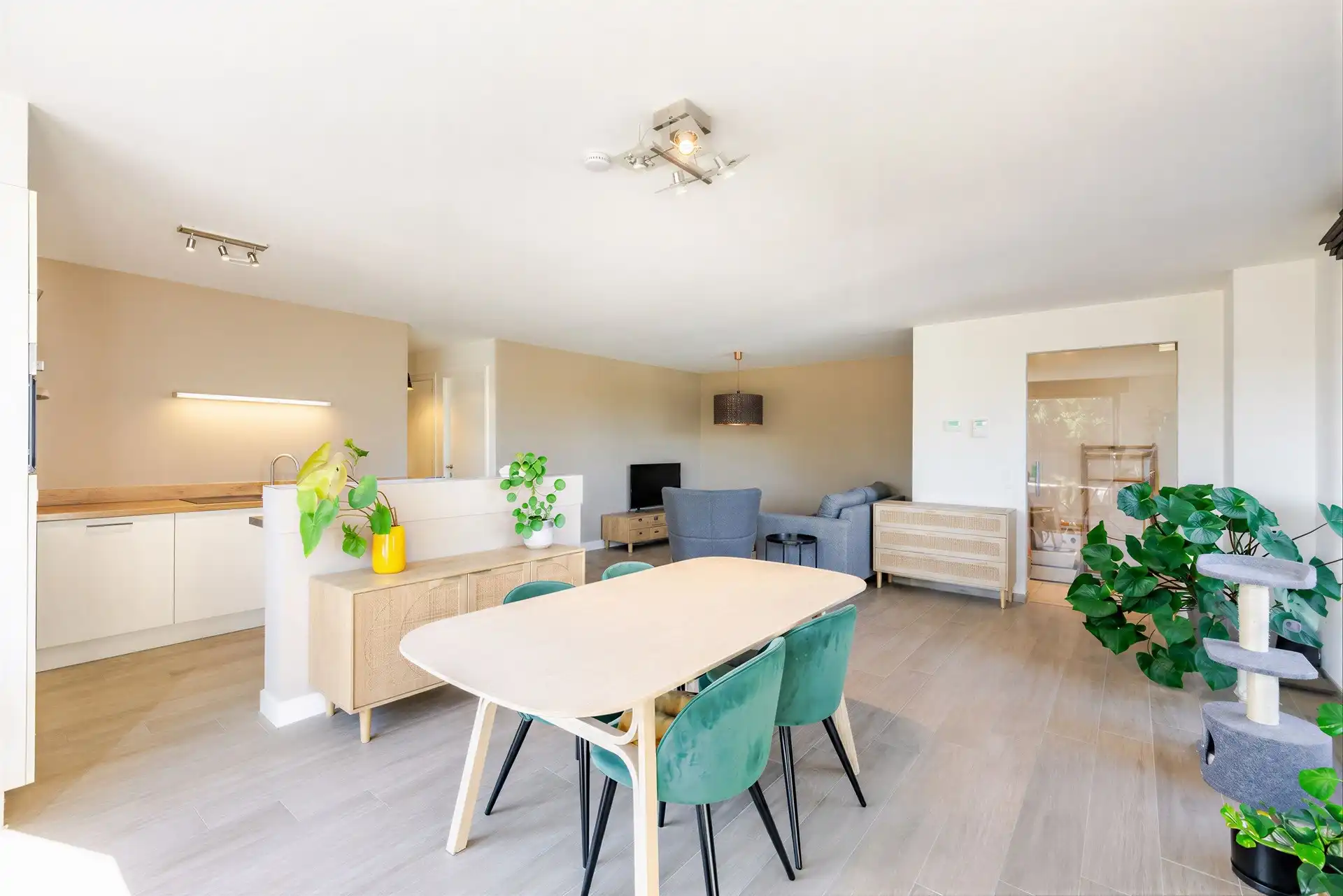 Penthouse met 3 slaapkamers, dressing en panoramisch zicht op het groen te Lede foto 3
