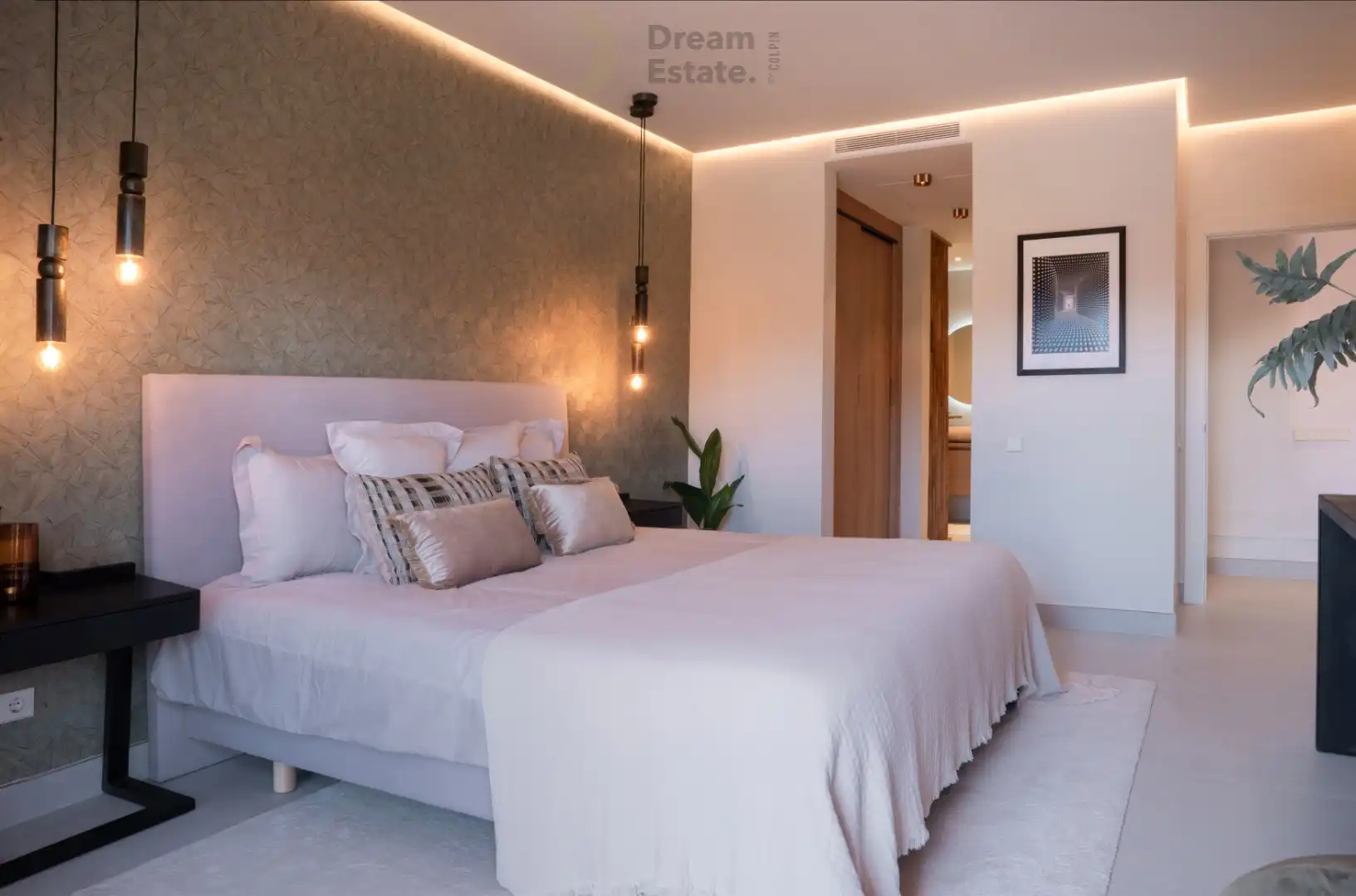 Schitterend luxe appartement aan het strand en restaurant Tikitano, Estepona. foto 6