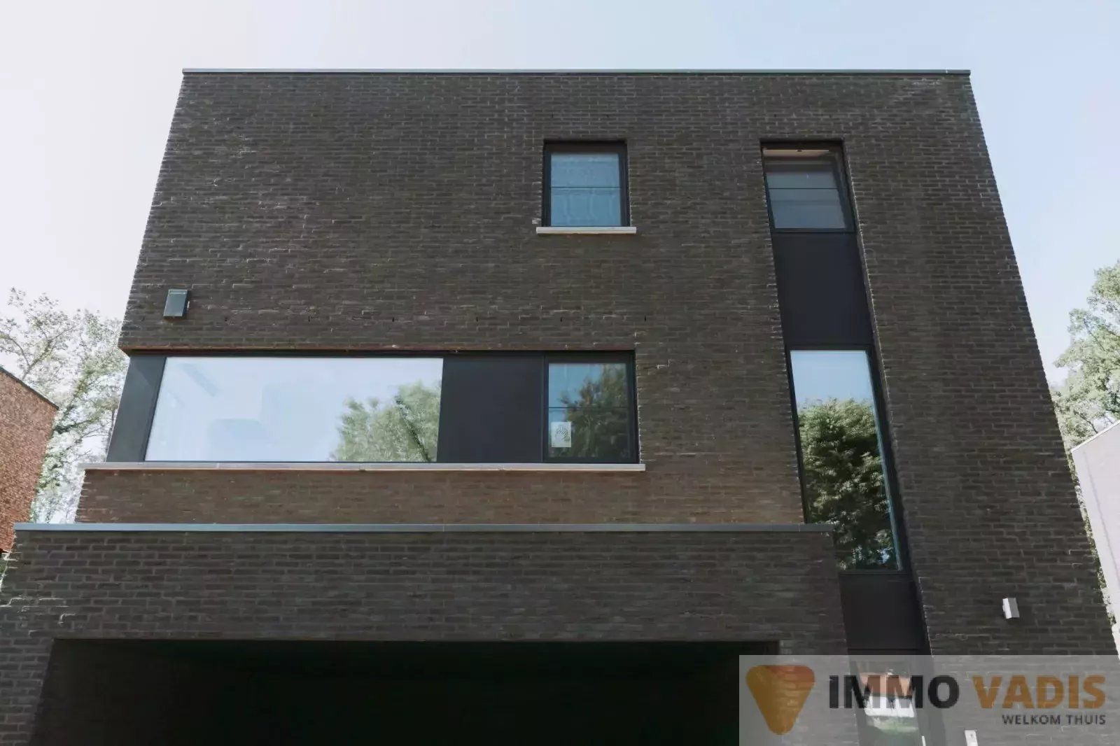 grond met nieuwbouwwoning foto 4