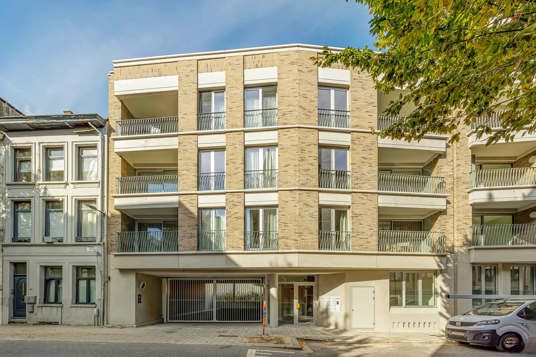 Exclusief nieuwbouwpenthouse met 47 m² terras foto 2