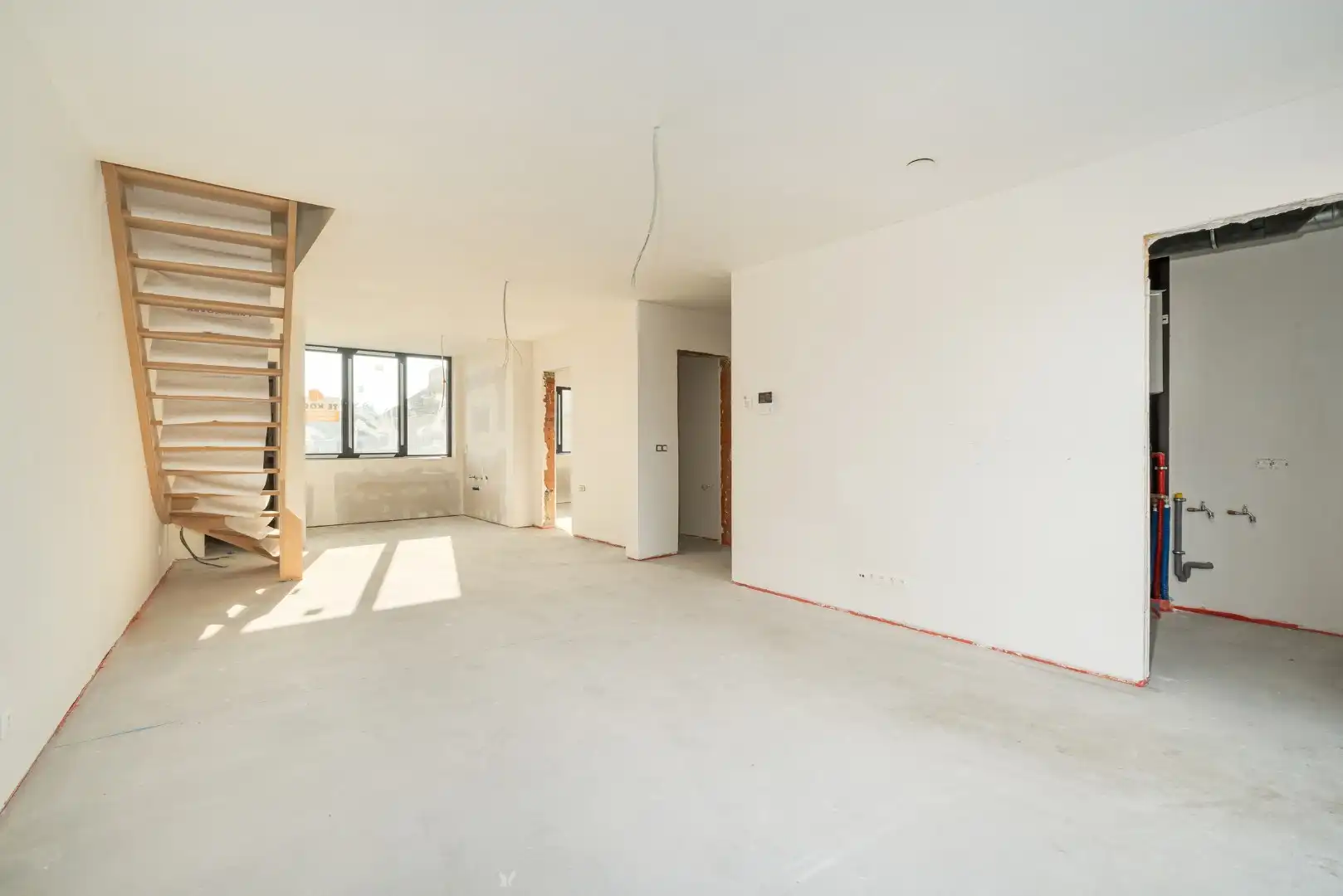 Karaktervolle "BEN" luxe duplex-appartement gelegen in het hart van Lokeren   foto 5