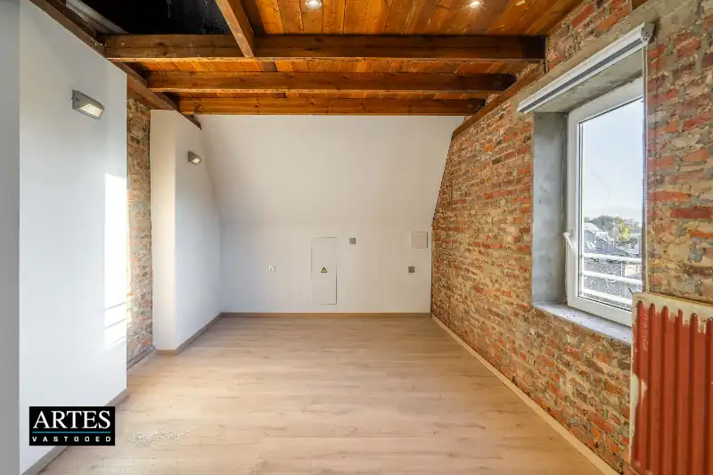 Charmante woning met 3 slaapkamers foto 29