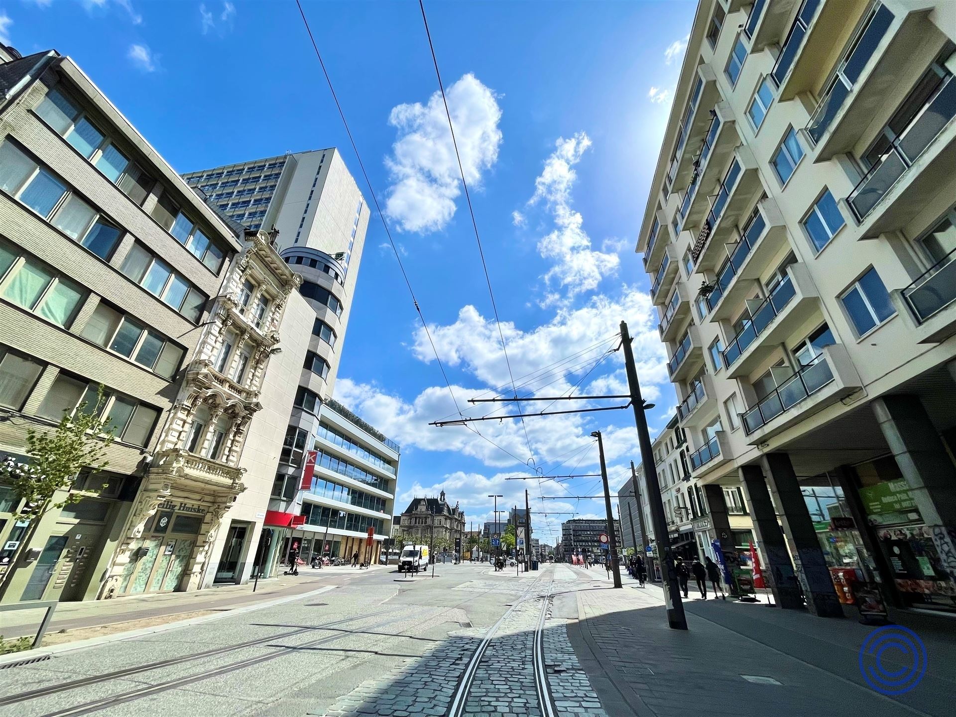 Vergund en instapklaar pand met handelspand en 4 studio's voor Airbnb! foto 16