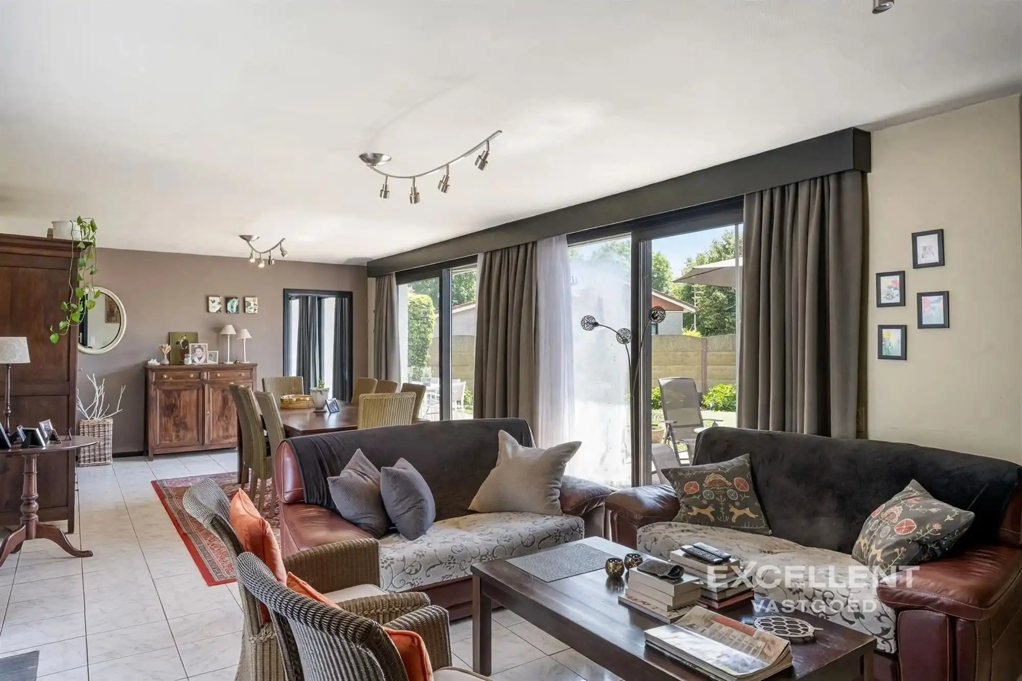 Ruime bungalow op rustige ligging Deinze foto 3