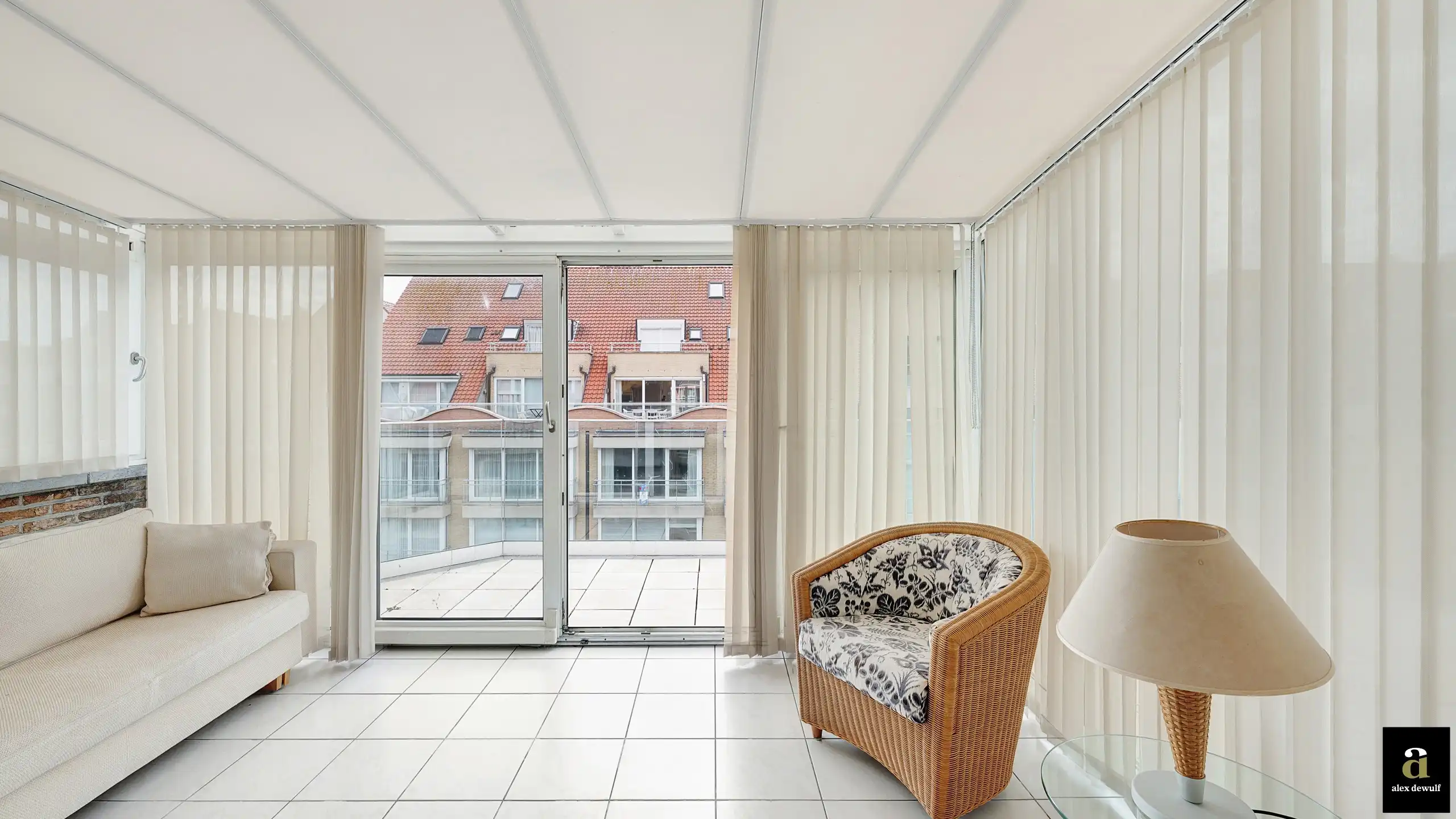 Uniek duplexappartement met zijdelings zeezicht en ruime terrassen. foto 7