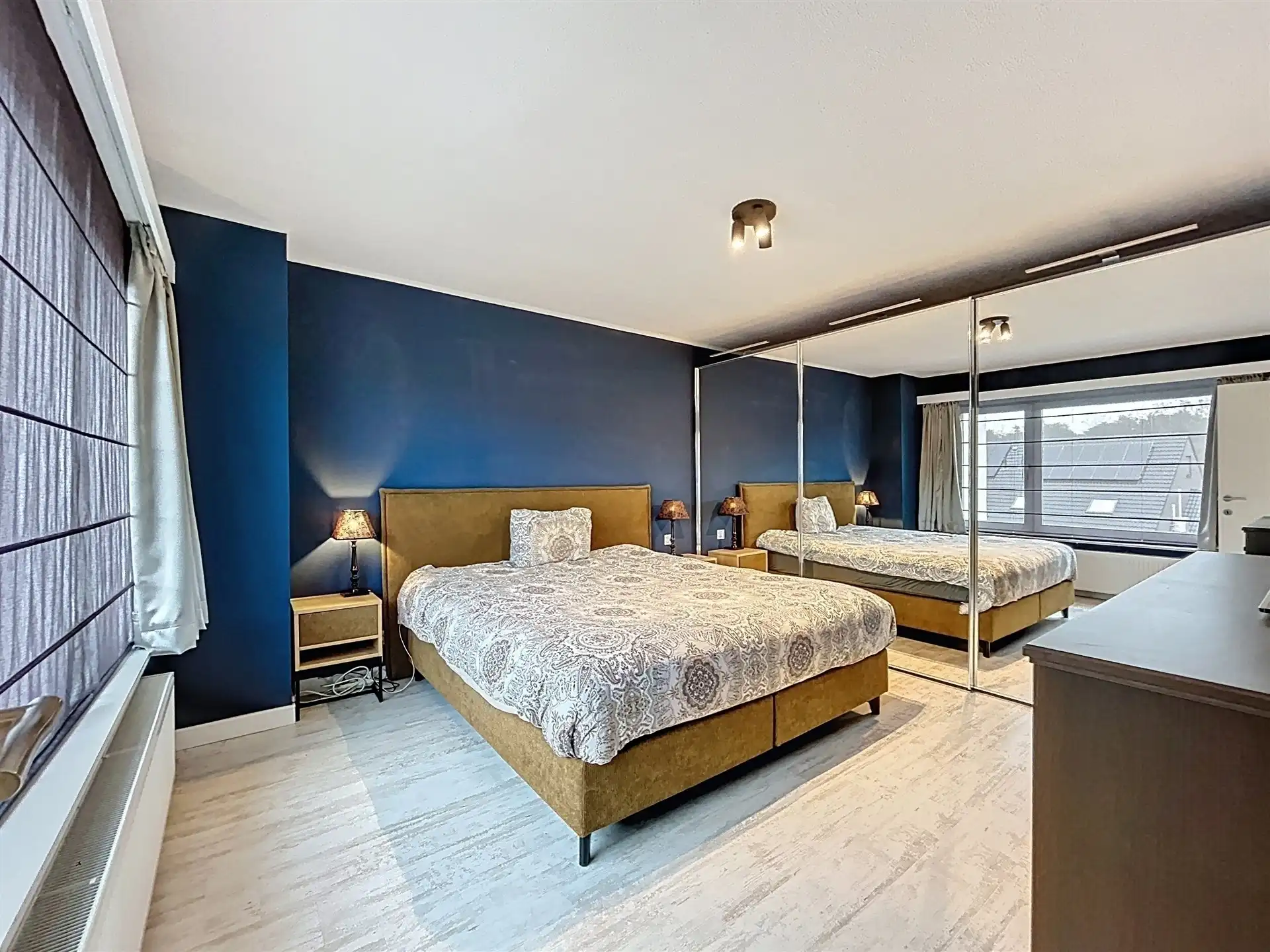 Moderne gezinswoning met 3 ruime slaapkamers en inpandige garage! foto 9