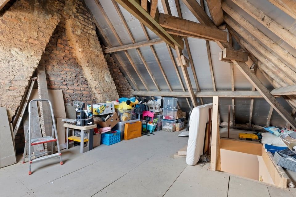 KNUSSE GEZINSWONING MET GARAGE EN ZONNEPANELEN IN SINT-TRUIDEN foto 18