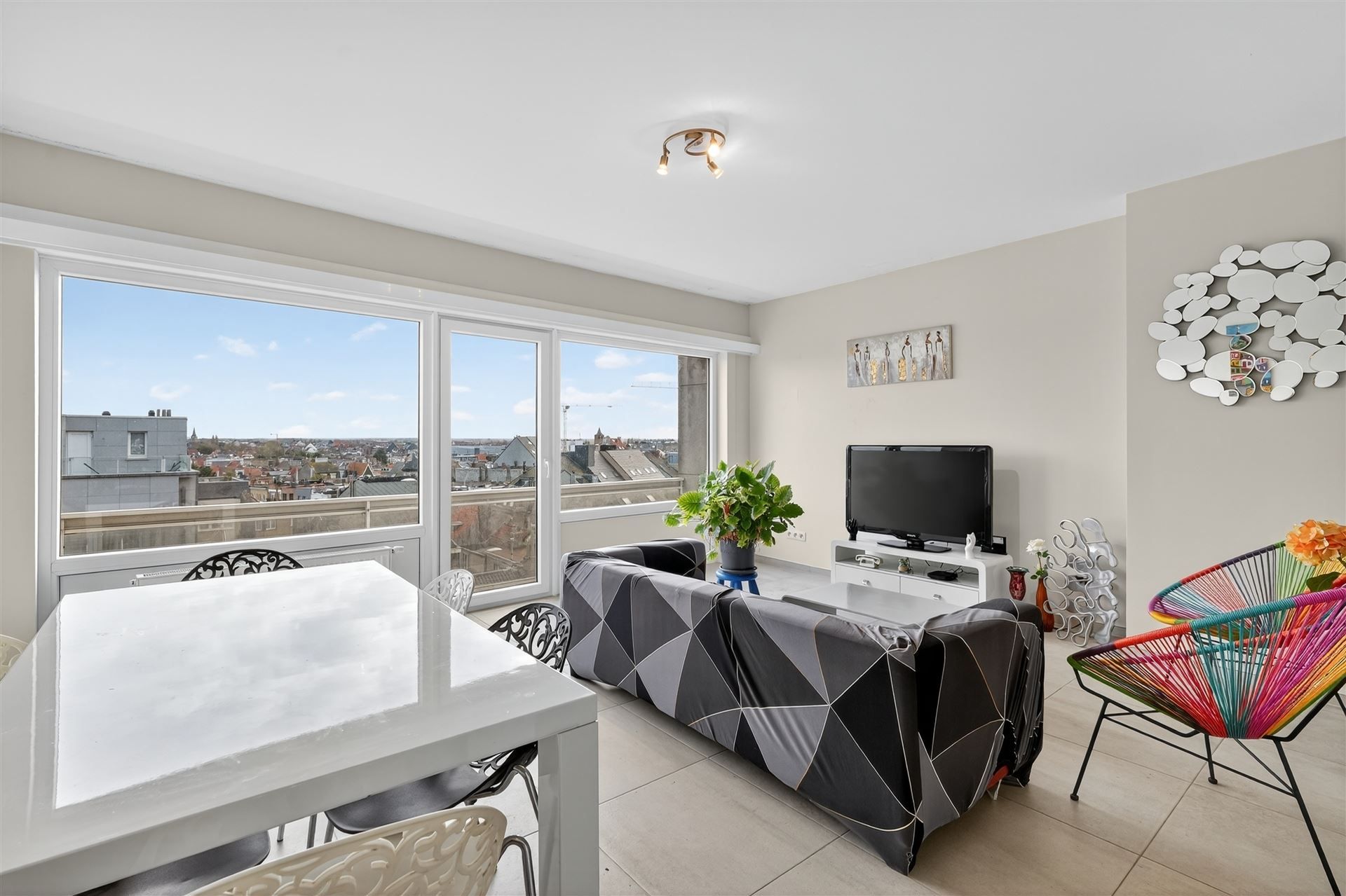 RUGZIJDE ZEEDIJK / GERENOVEERD foto 4