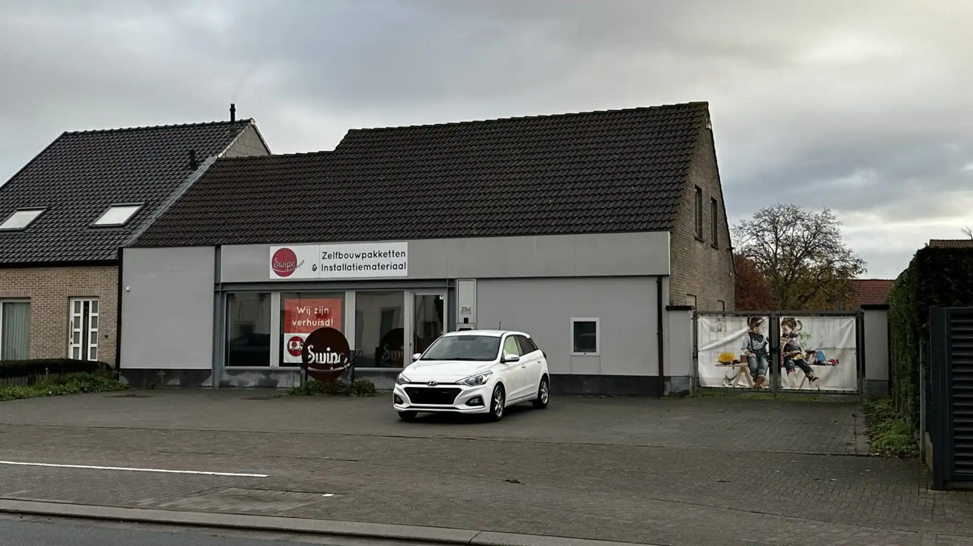 Commerciële ruimte te huur Hillarestraat 254 - - 9160 Lokeren