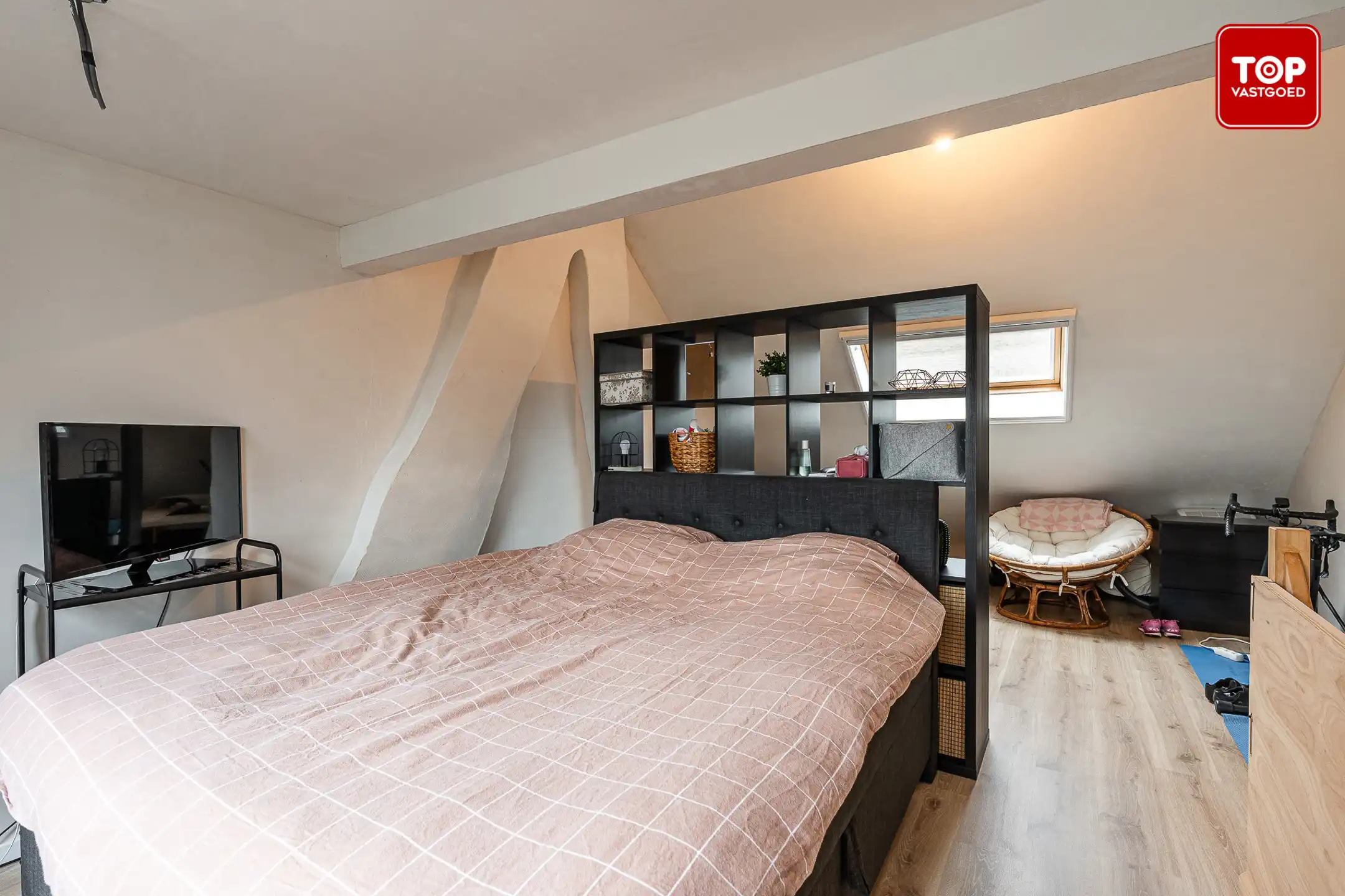 Instapklare en energiezuinige woning in centrum Wetteren. foto 24