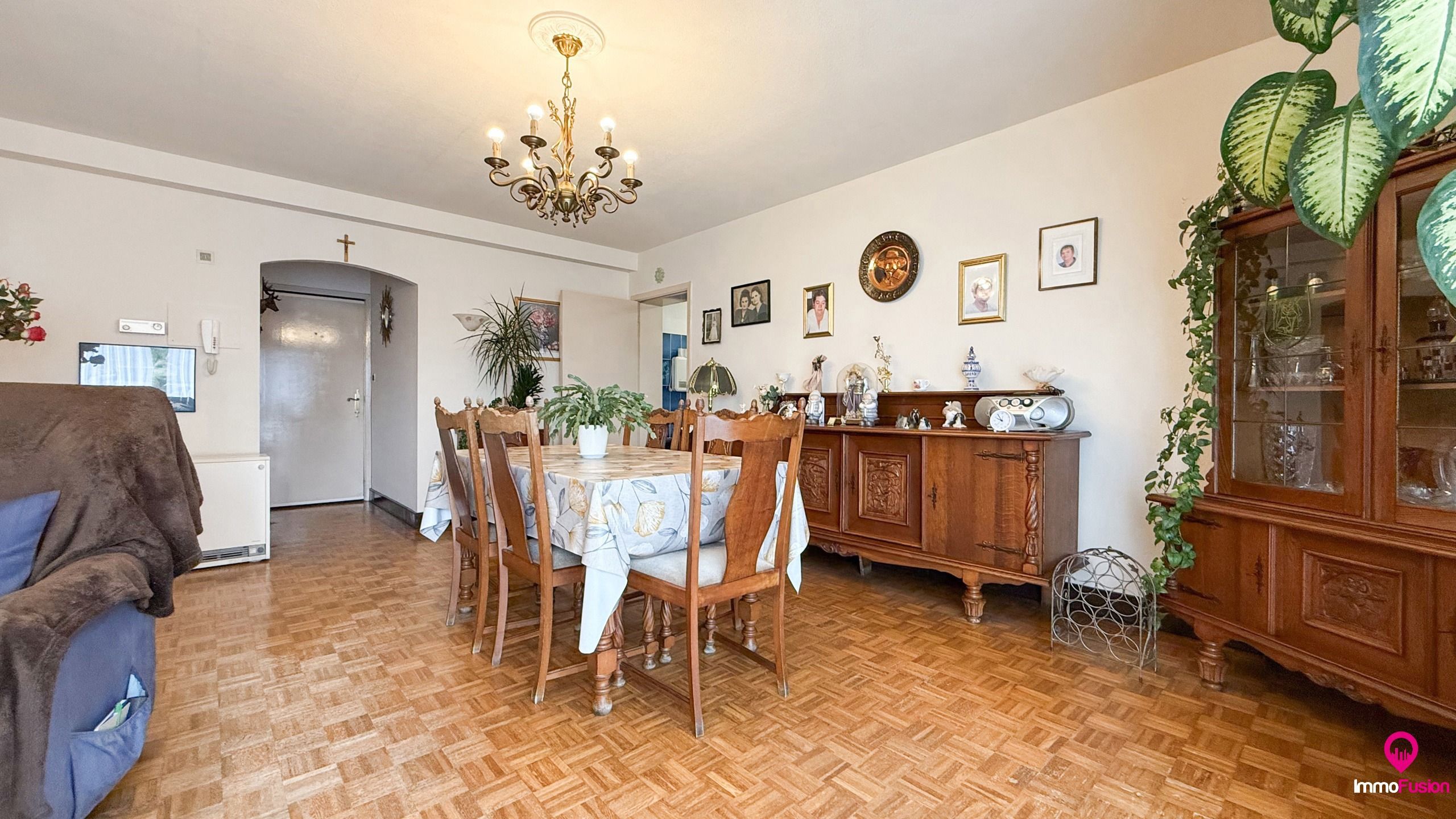 Mooie, verzorgde studio op ideale ligging te Heusden-Zolder! foto 5