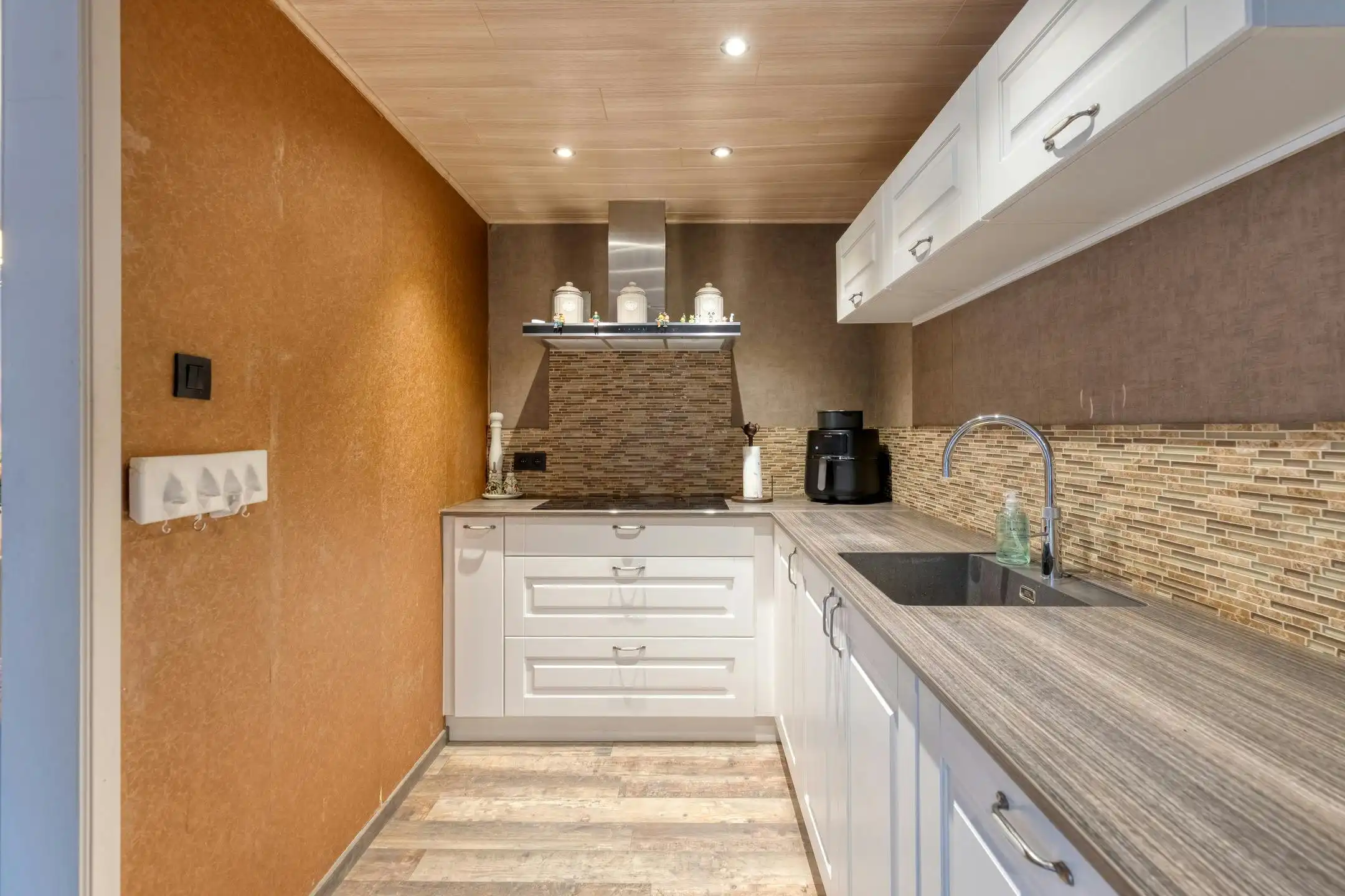 Ruim en energiezuinig huis te koop in Blankenberge foto 5