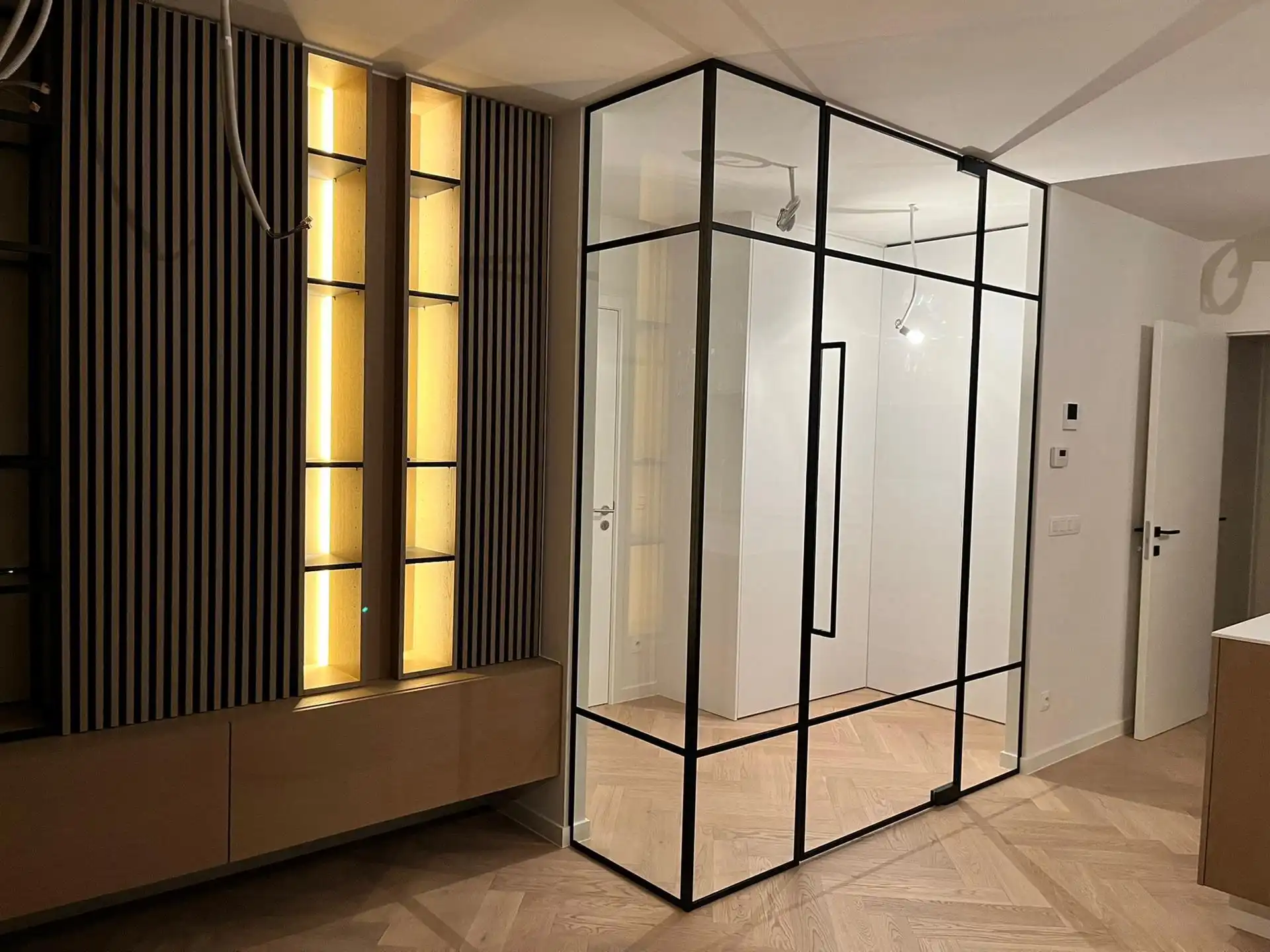 UNIEK APPARTEMENT MET WIJDS UITZICHT OVER DE STAD foto 6