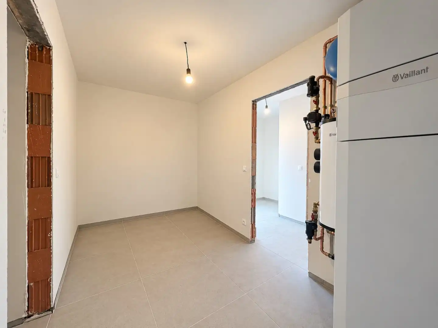 MERENDREE – Nieuwbouwwoning met 3 slaapkamers, bureau, garage en tuin foto 9