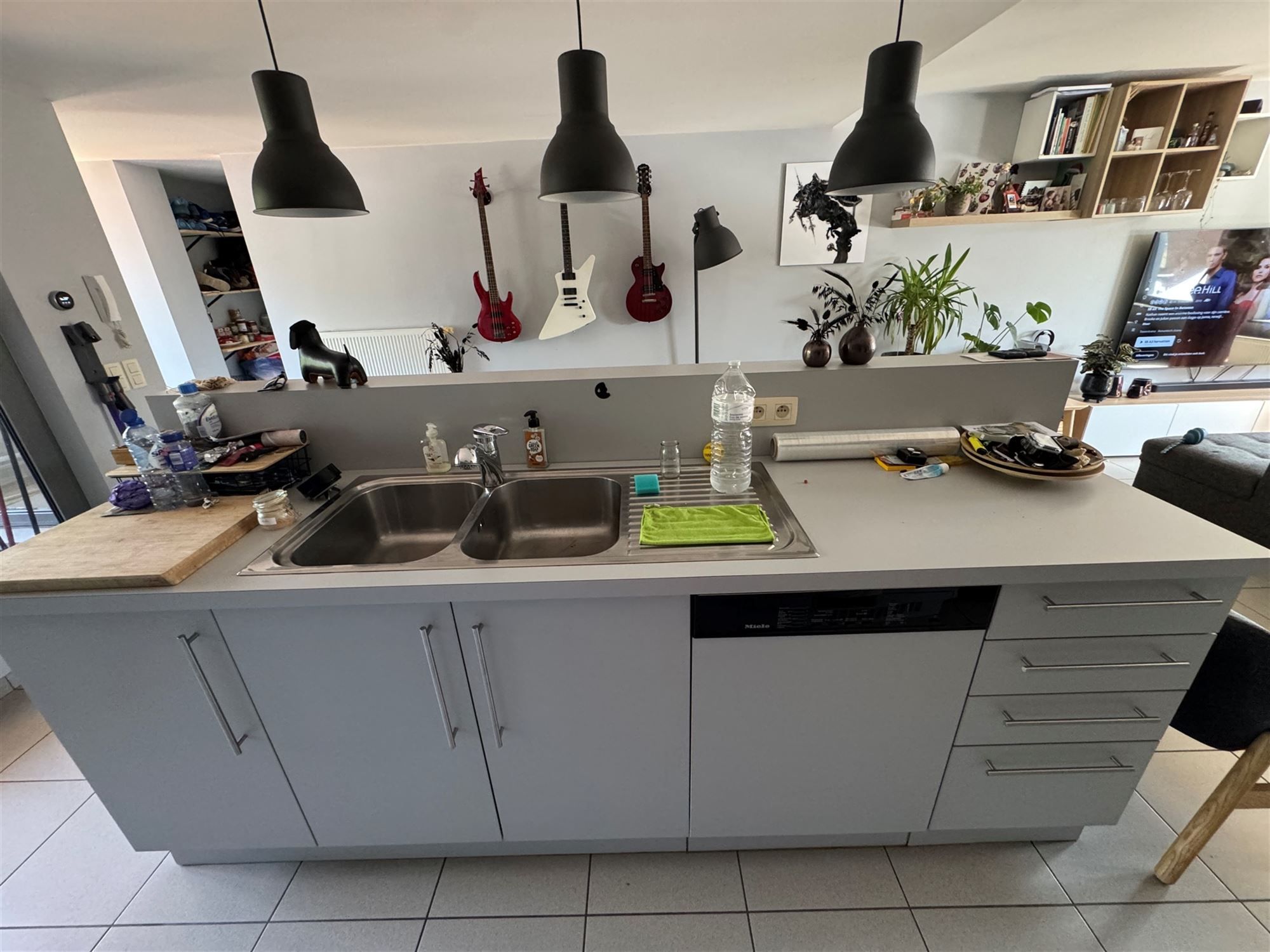 PERFECT ONDERHOUDEN DUPLEX APPARTEMENT (100M²) MET 3 SLAAPKAMERS + WASPLAATS EN TERRAS TE BEVERLO foto 4