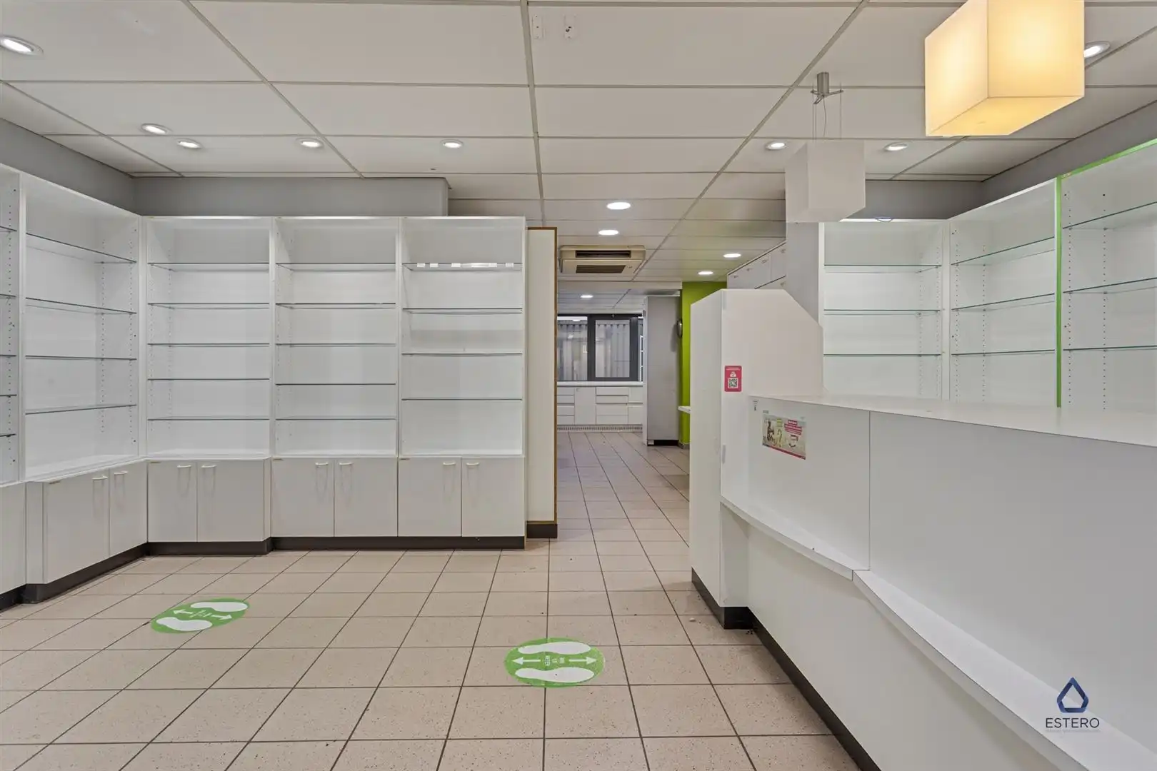 Ruime handelswoning met 3 slaapkamers foto 5